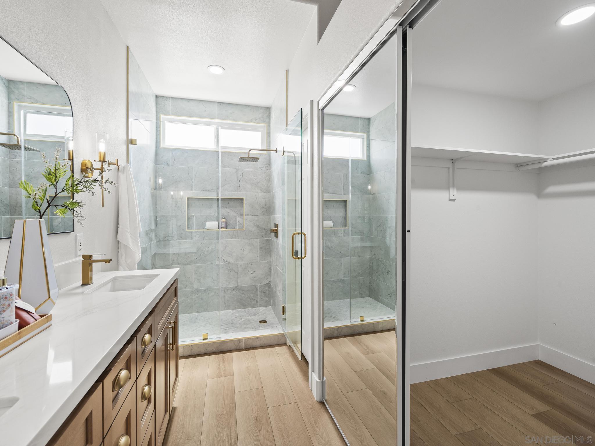 Detail Gallery Image 25 of 73 For 4994  Alicante Way, Oceanside,  CA 92056 - 2 Beds | 2 Baths