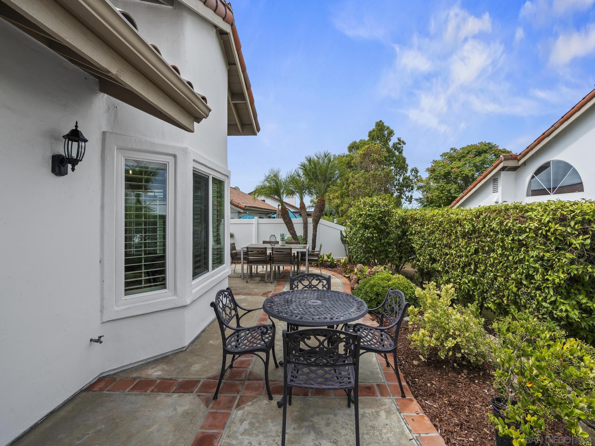 Detail Gallery Image 38 of 73 For 4994  Alicante Way, Oceanside,  CA 92056 - 2 Beds | 2 Baths