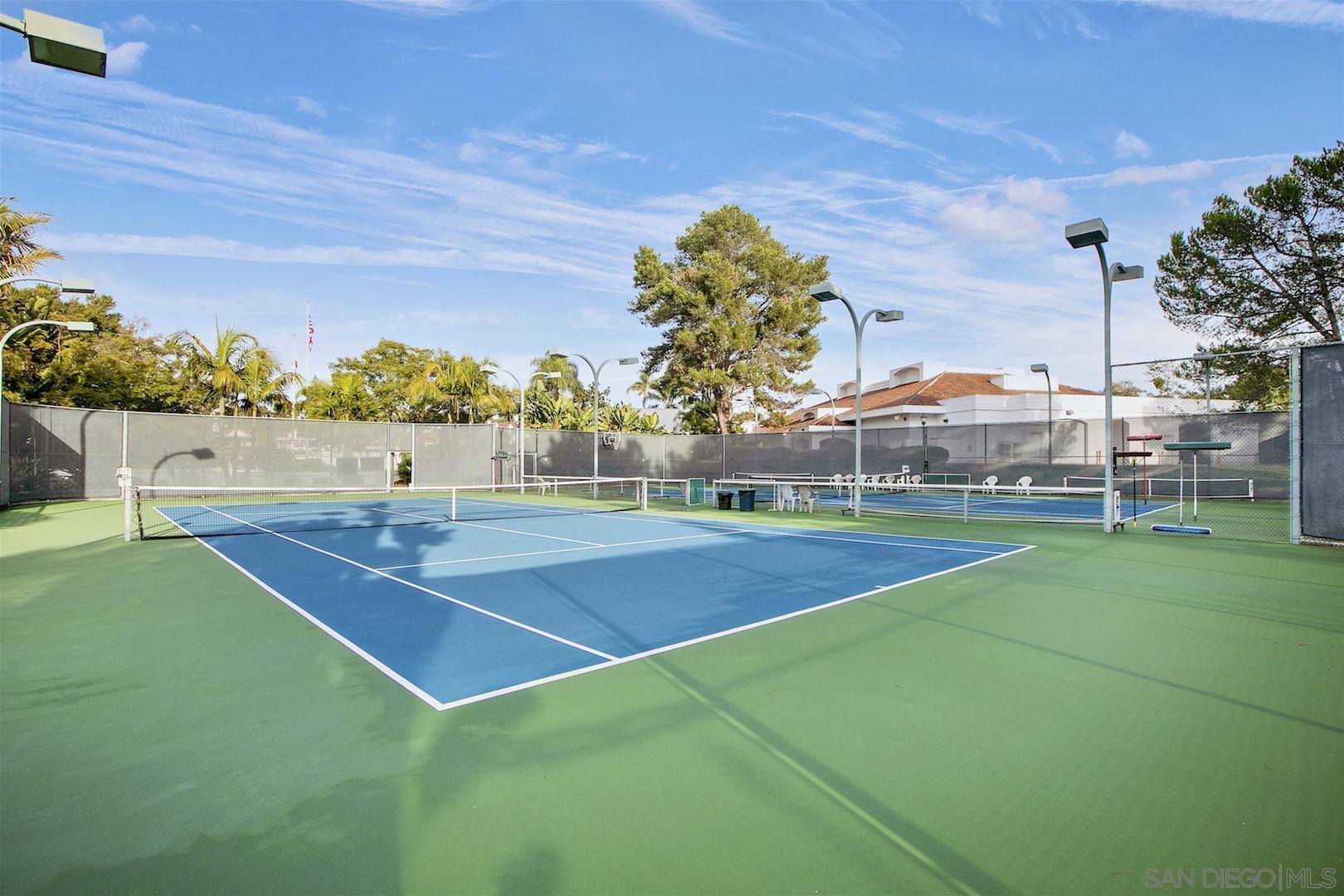 Detail Gallery Image 70 of 73 For 4994  Alicante Way, Oceanside,  CA 92056 - 2 Beds | 2 Baths