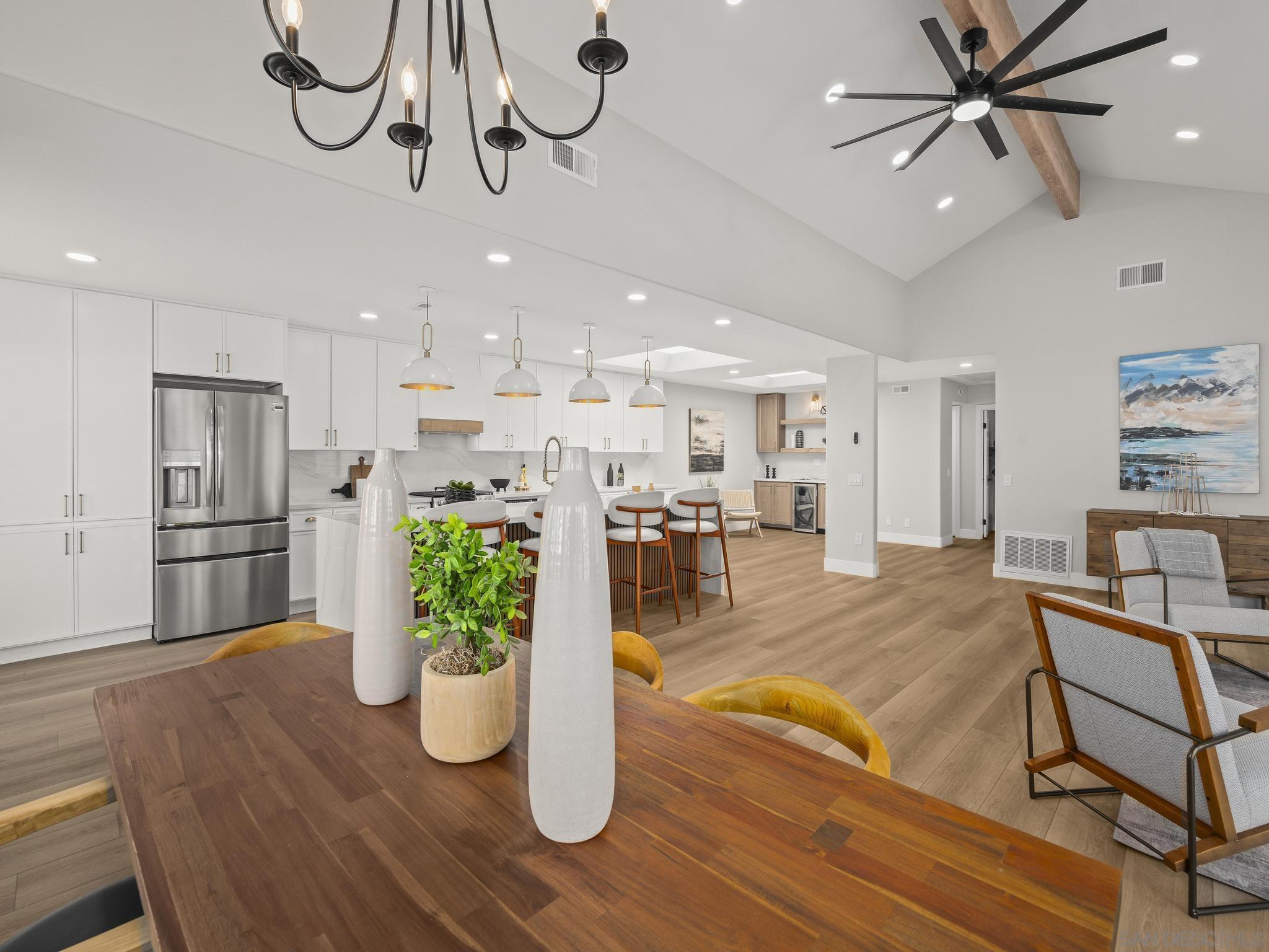 Detail Gallery Image 10 of 73 For 4994  Alicante Way, Oceanside,  CA 92056 - 2 Beds | 2 Baths