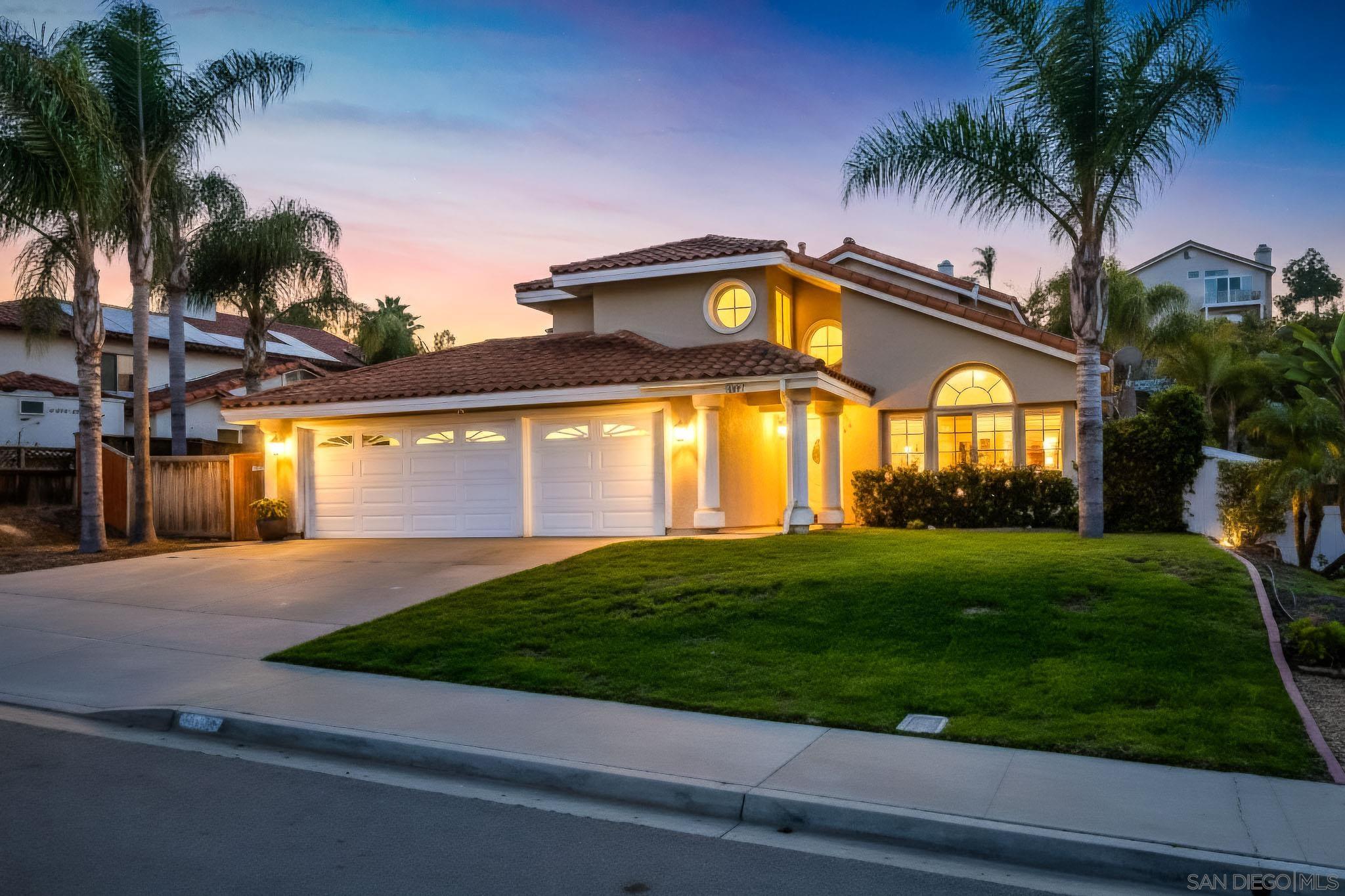 Detail Gallery Image 1 of 44 For 10237  Paseo De Linda, San Diego,  CA 92127 - 6 Beds | 4/1 Baths