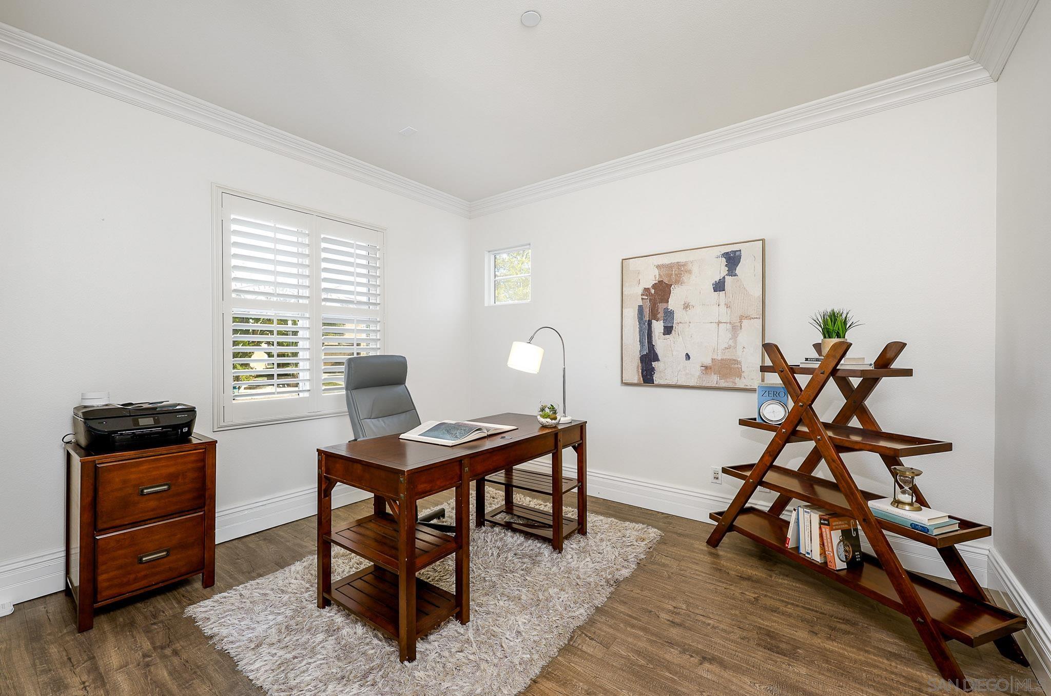 Detail Gallery Image 19 of 47 For 10237  Paseo De Linda, San Diego,  CA 92127 - 6 Beds | 4/1 Baths