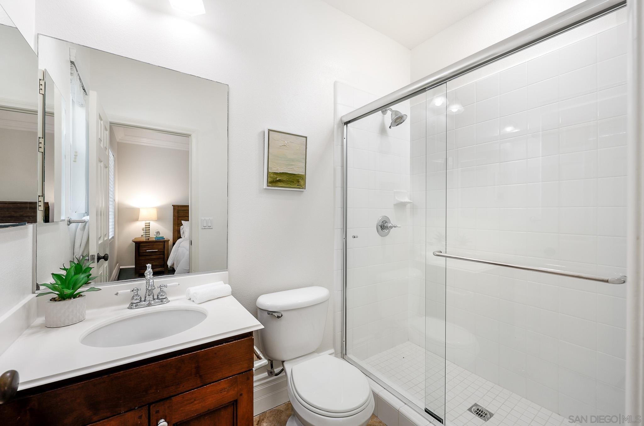 Detail Gallery Image 21 of 47 For 10237  Paseo De Linda, San Diego,  CA 92127 - 6 Beds | 4/1 Baths