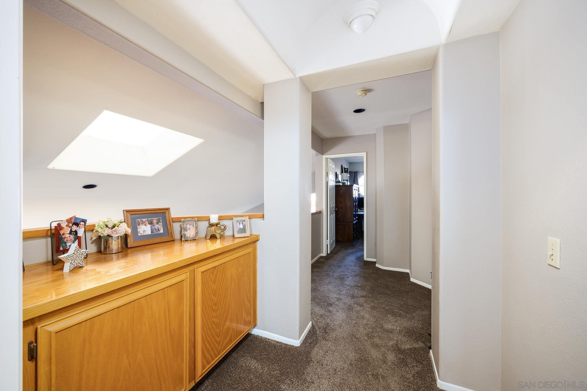 Detail Gallery Image 28 of 44 For 10237  Paseo De Linda, San Diego,  CA 92127 - 6 Beds | 4/1 Baths