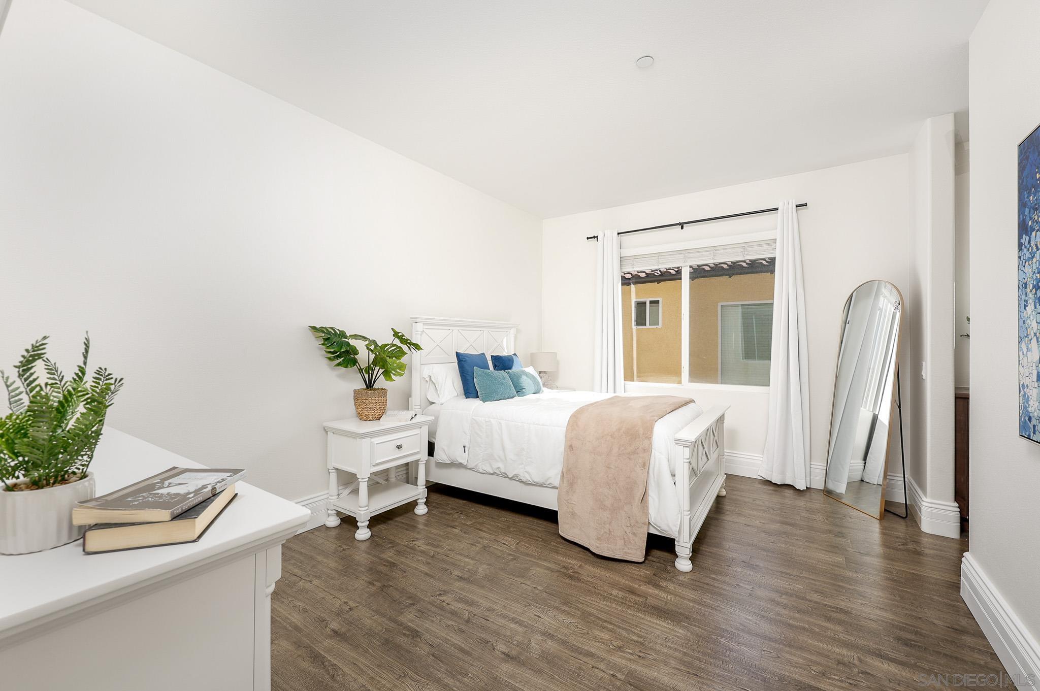 Detail Gallery Image 29 of 47 For 10237  Paseo De Linda, San Diego,  CA 92127 - 6 Beds | 4/1 Baths