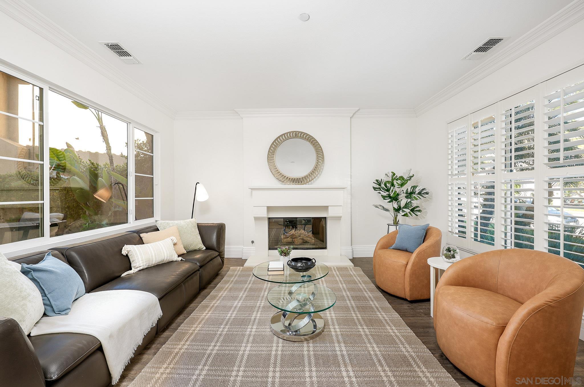 Detail Gallery Image 5 of 41 For 10237  Paseo De Linda, San Diego,  CA 92127 - 6 Beds | 4/1 Baths