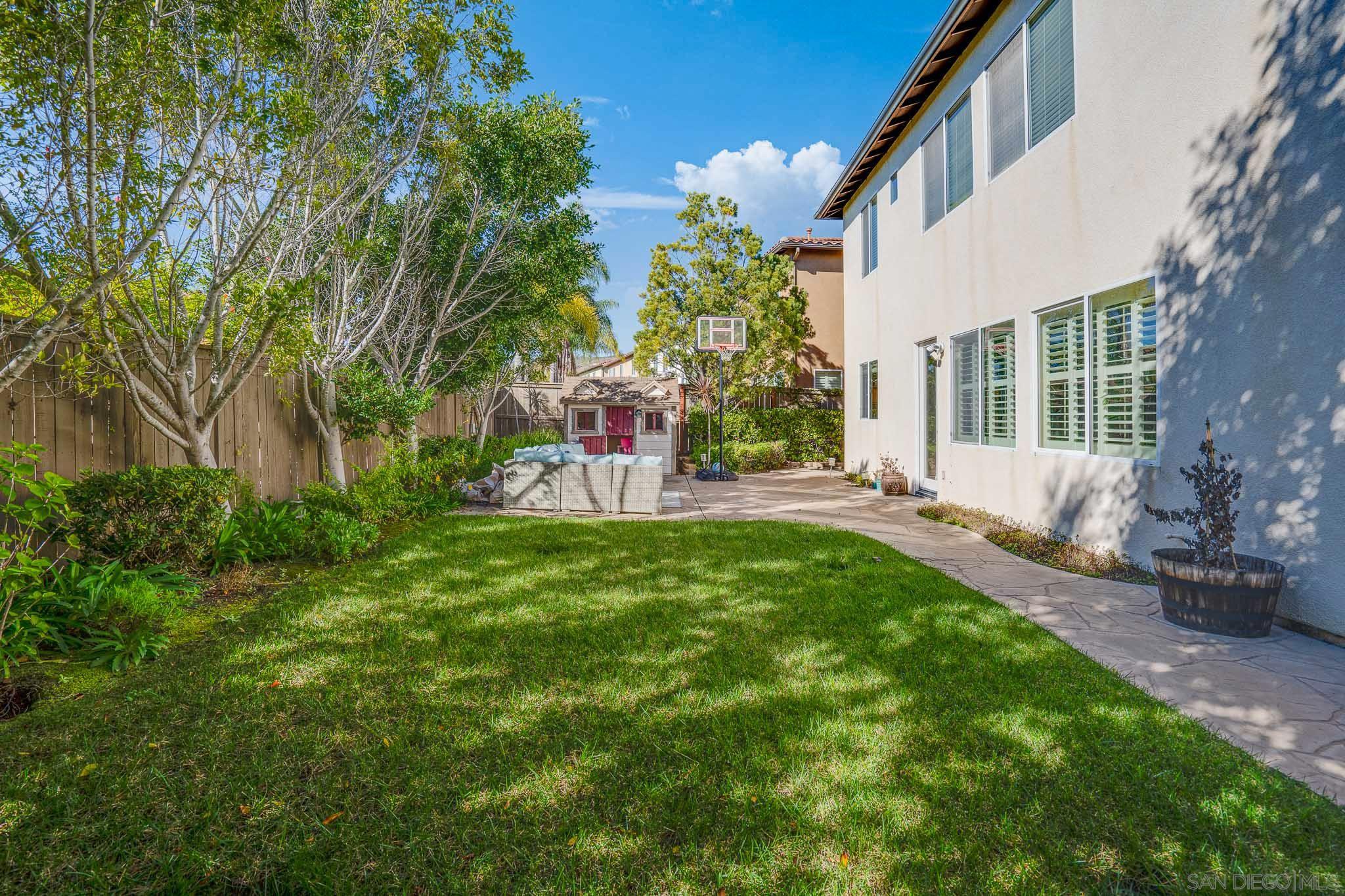 Detail Gallery Image 42 of 47 For 10237  Paseo De Linda, San Diego,  CA 92127 - 6 Beds | 4/1 Baths