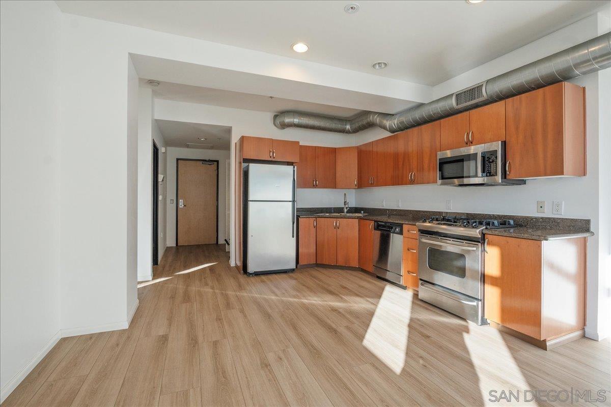 Detail Gallery Image 11 of 29 For 1551  4th Avenue  #210,  San Diego,  CA 92101 - 1 Beds | 1 Baths