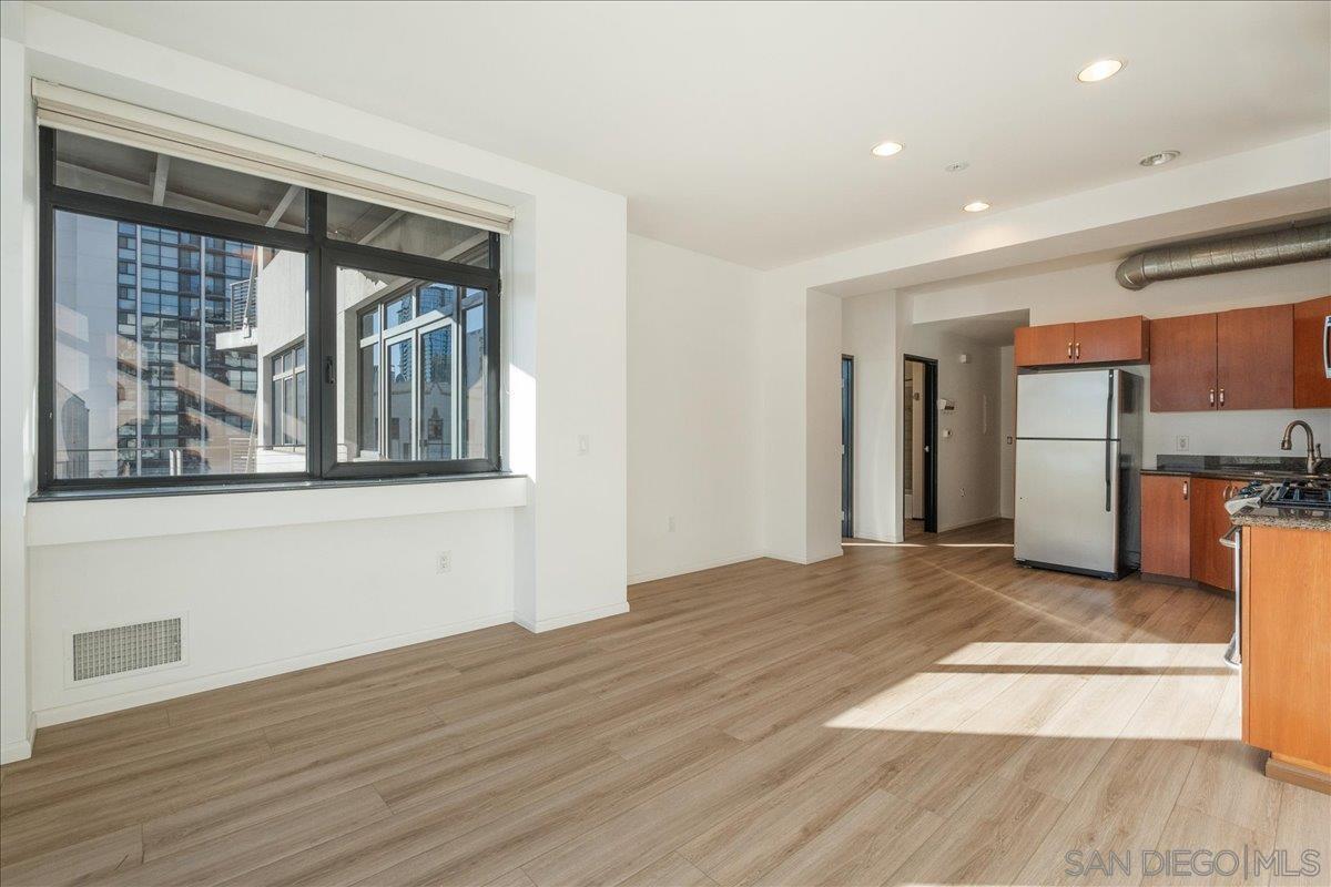 Detail Gallery Image 10 of 29 For 1551  4th Avenue  #210,  San Diego,  CA 92101 - 1 Beds | 1 Baths