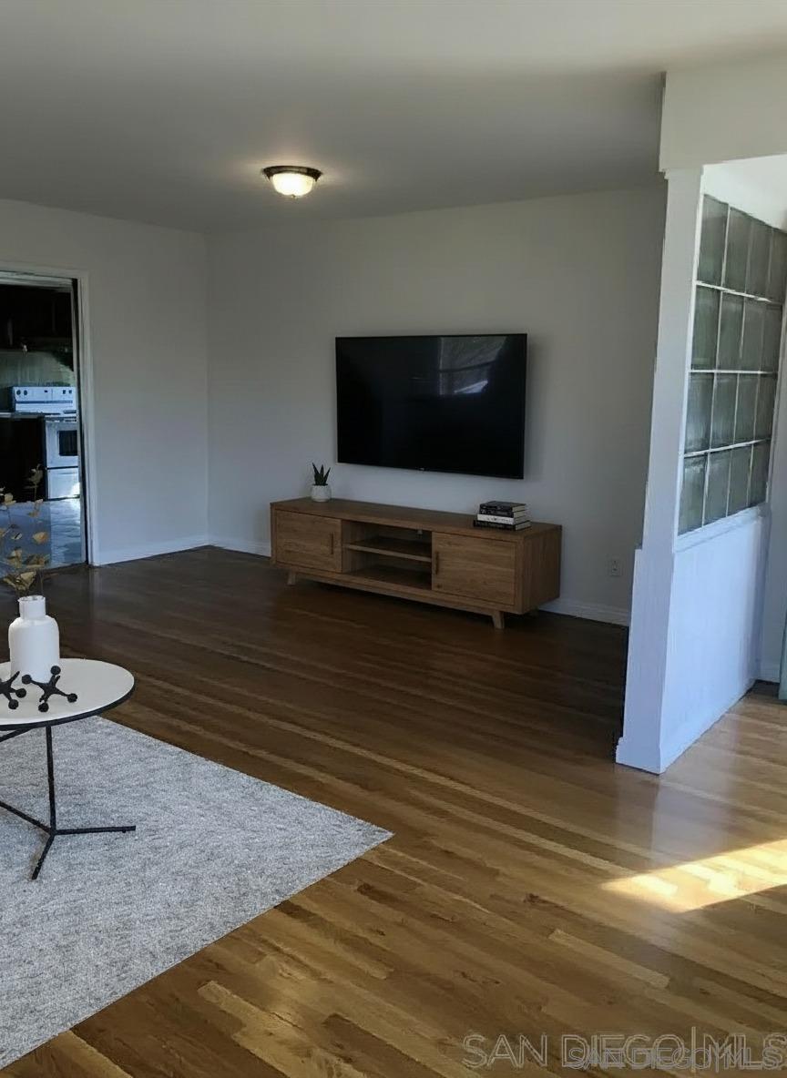 Detail Gallery Image 15 of 16 For 4450  Coronado Ave, San Diego,  CA 92107 - 2 Beds | 1 Baths