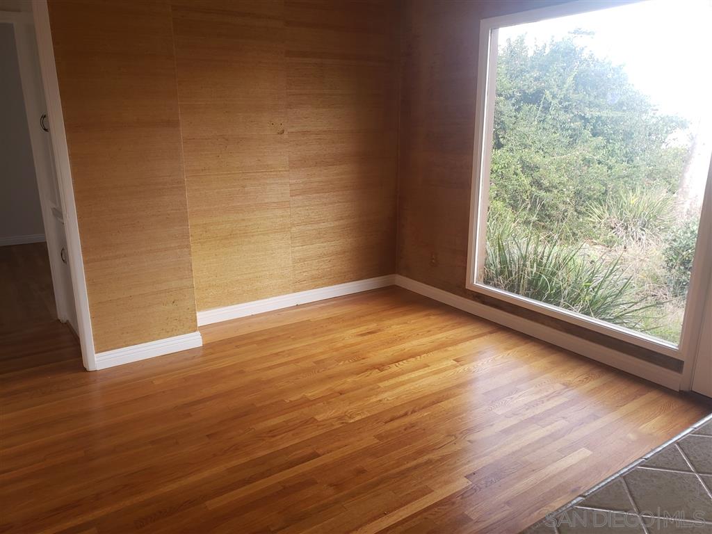 Detail Gallery Image 7 of 10 For 4450  Coronado Ave, San Diego,  CA 92107 - 2 Beds | 1 Baths