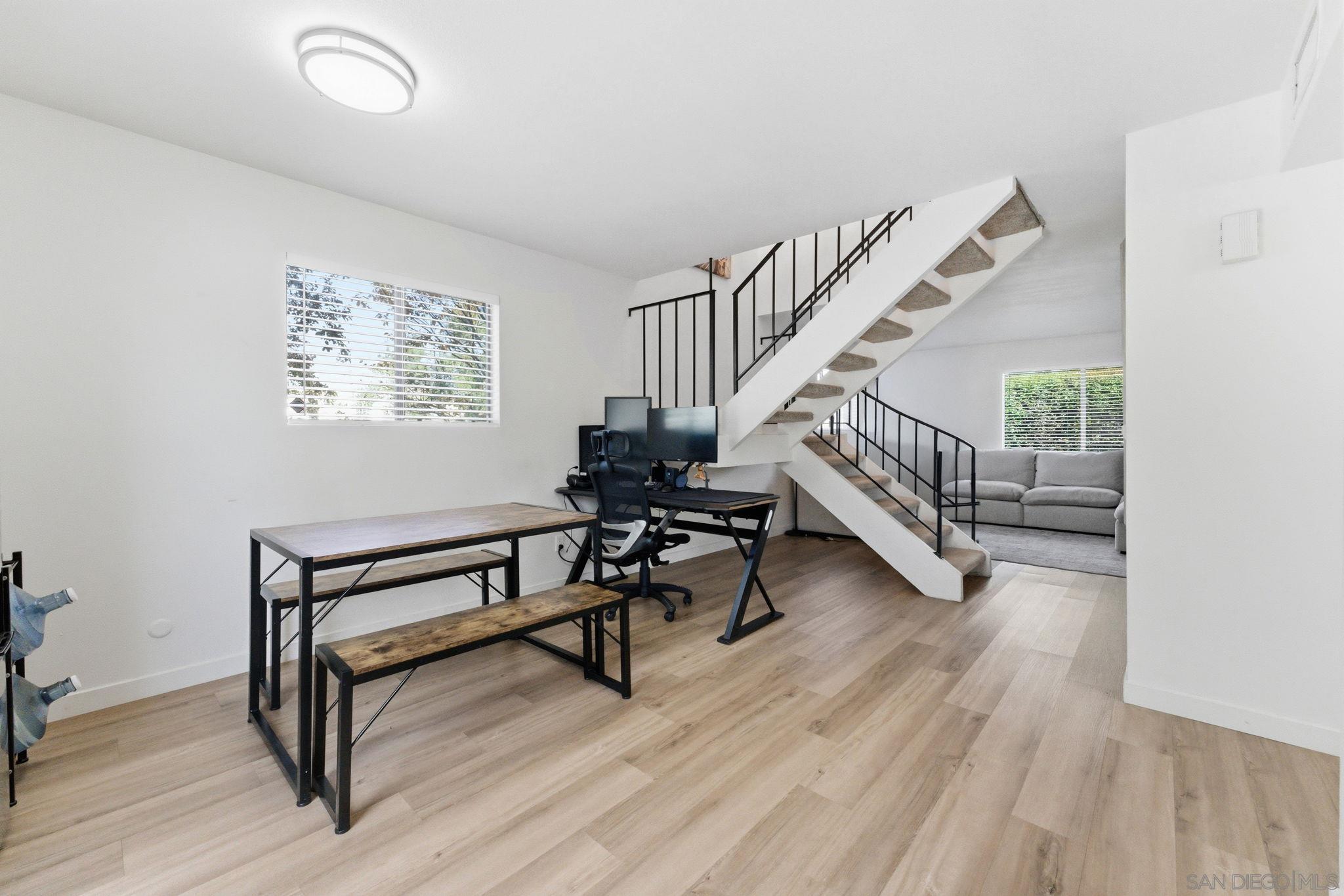 Detail Gallery Image 16 of 38 For 11941  Royal Rd  a,  El Cajon,  CA 92021 - 3 Beds | 2/1 Baths