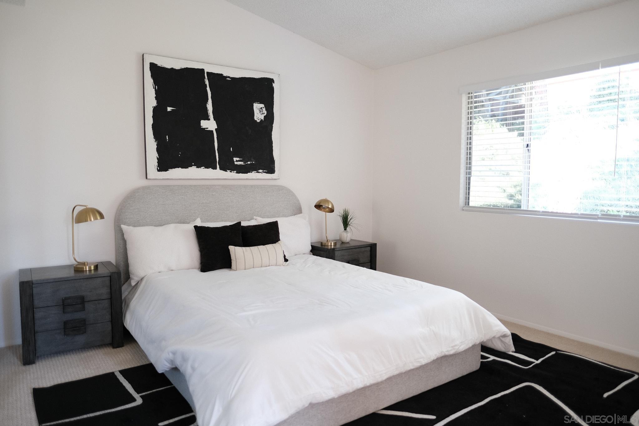 Detail Gallery Image 16 of 40 For 4835  Glenhaven Dr, Oceanside,  CA 92056 - 3 Beds | 2 Baths