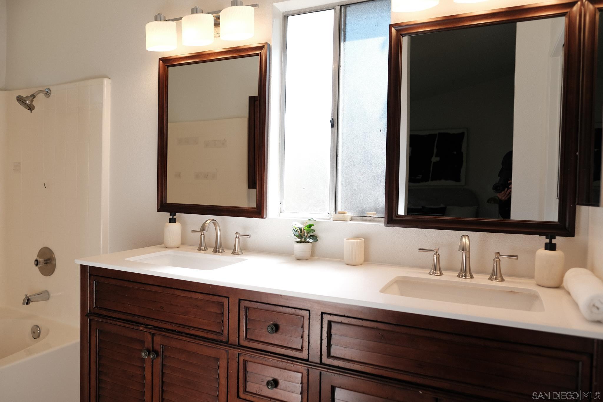 Detail Gallery Image 18 of 40 For 4835  Glenhaven Dr, Oceanside,  CA 92056 - 3 Beds | 2 Baths