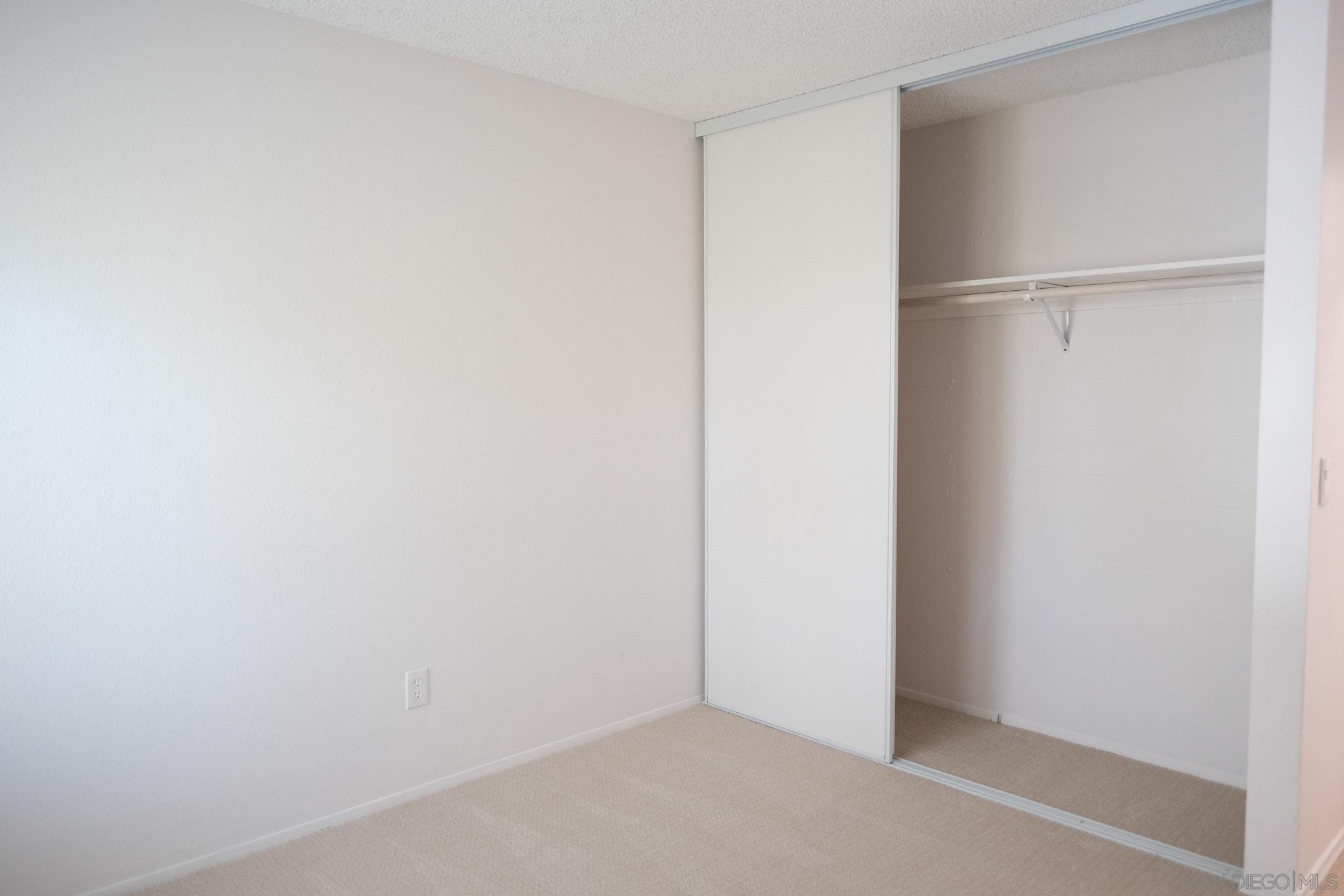 Detail Gallery Image 25 of 40 For 4835  Glenhaven Dr, Oceanside,  CA 92056 - 3 Beds | 2 Baths