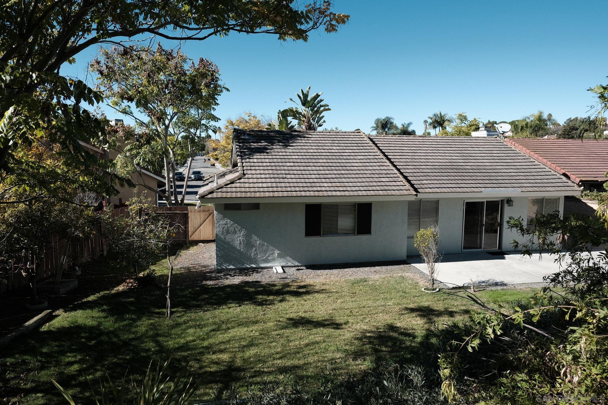 Detail Gallery Image 32 of 40 For 4835  Glenhaven Dr, Oceanside,  CA 92056 - 3 Beds | 2 Baths