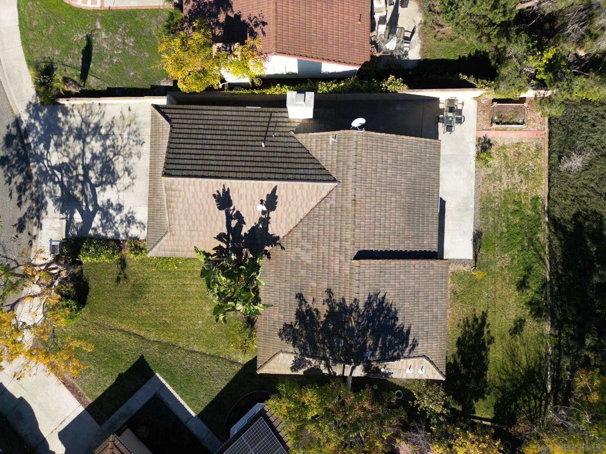 Detail Gallery Image 38 of 40 For 4835  Glenhaven Dr, Oceanside,  CA 92056 - 3 Beds | 2 Baths