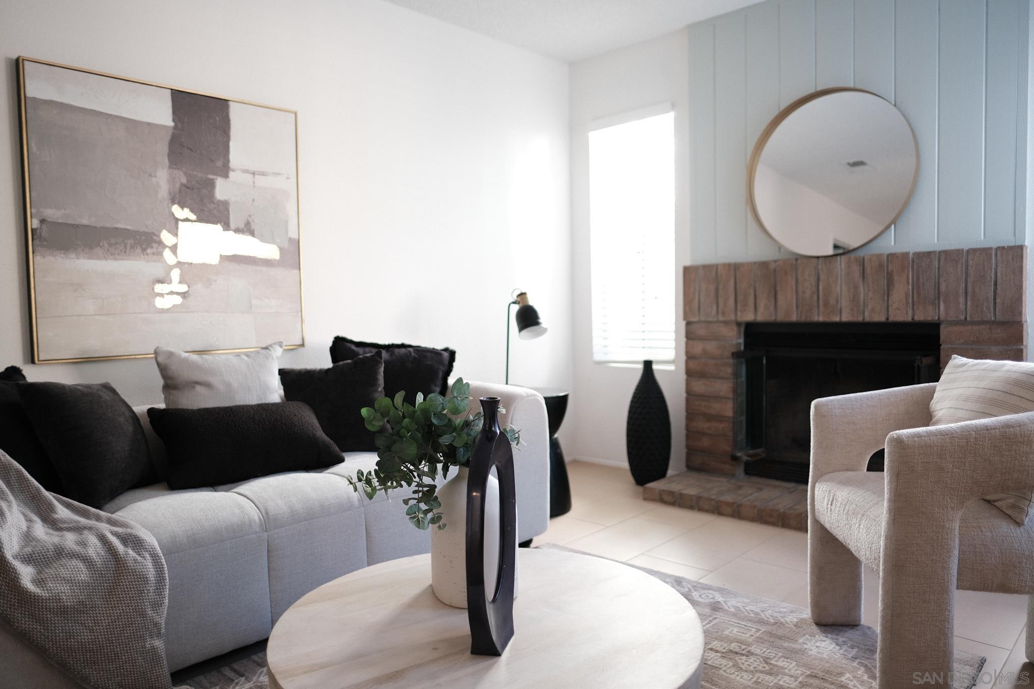 Detail Gallery Image 8 of 40 For 4835  Glenhaven Dr, Oceanside,  CA 92056 - 3 Beds | 2 Baths