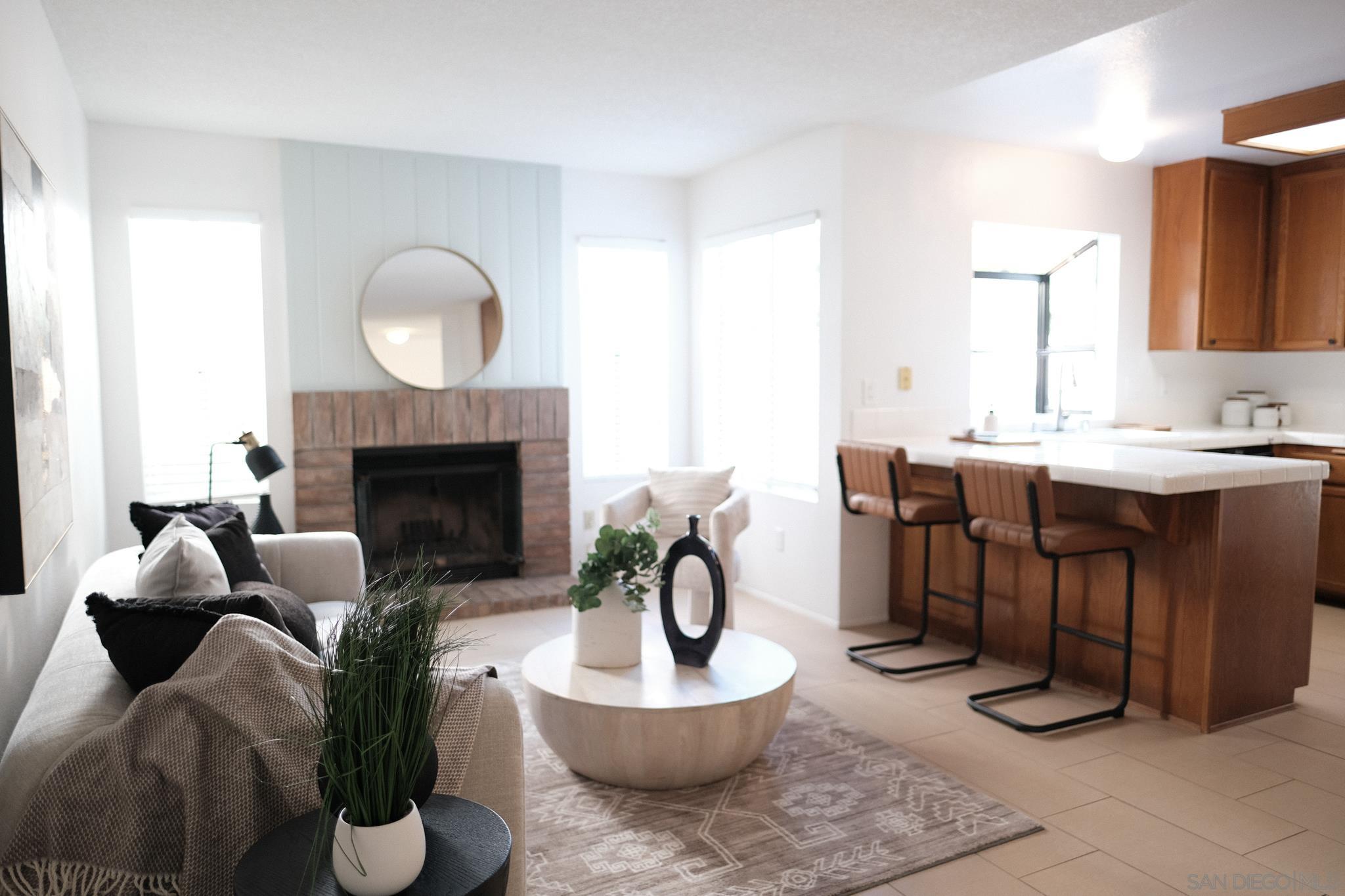 Detail Gallery Image 9 of 40 For 4835  Glenhaven Dr, Oceanside,  CA 92056 - 3 Beds | 2 Baths