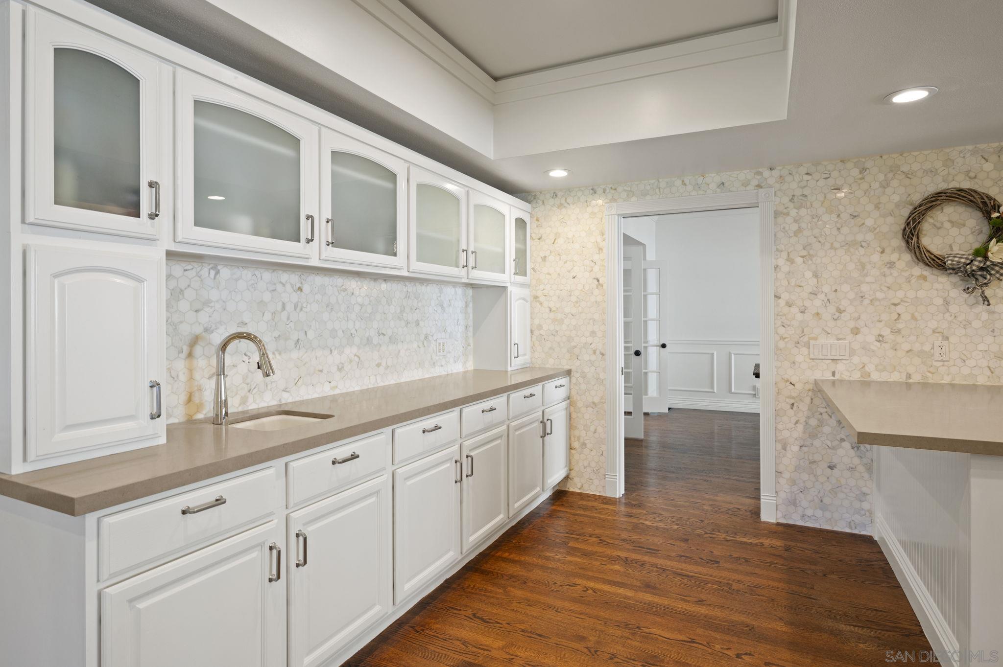 Detail Gallery Image 11 of 38 For 12740  via Felino, Del Mar,  CA 92014 - 3 Beds | 3/1 Baths
