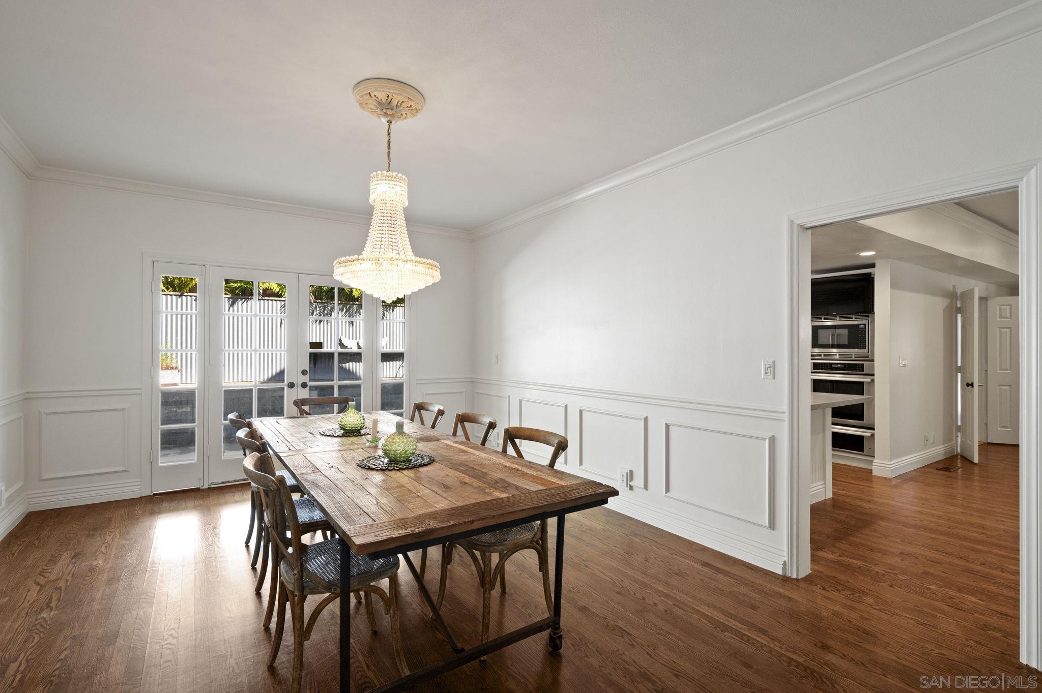 Detail Gallery Image 12 of 38 For 12740  via Felino, Del Mar,  CA 92014 - 3 Beds | 3/1 Baths