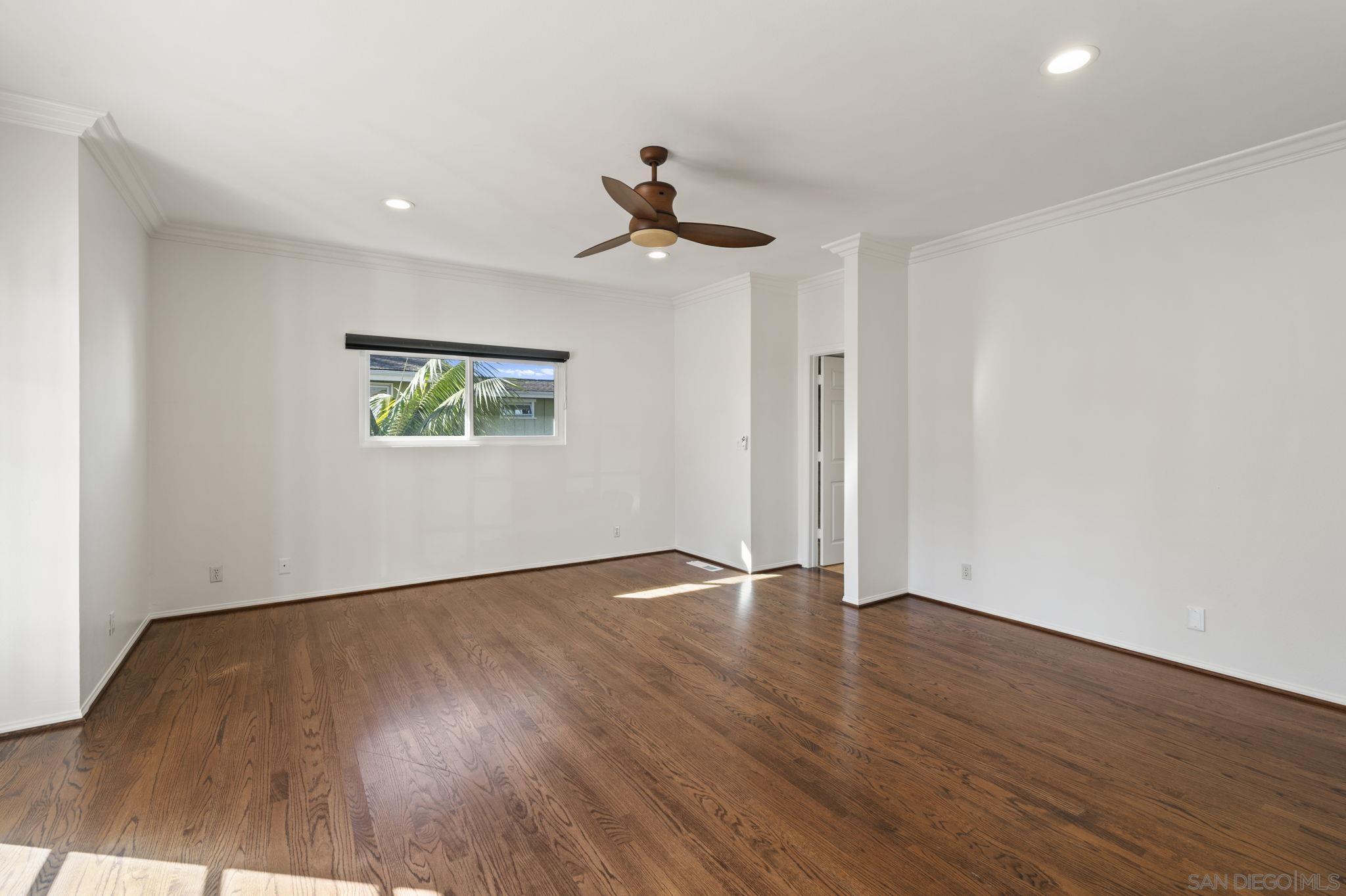 Detail Gallery Image 16 of 38 For 12740  via Felino, Del Mar,  CA 92014 - 3 Beds | 3/1 Baths