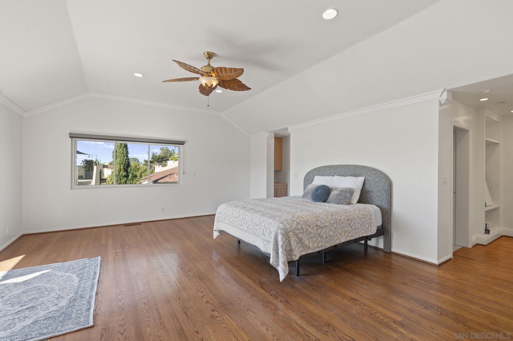 Detail Gallery Image 24 of 38 For 12740  via Felino, Del Mar,  CA 92014 - 3 Beds | 3/1 Baths