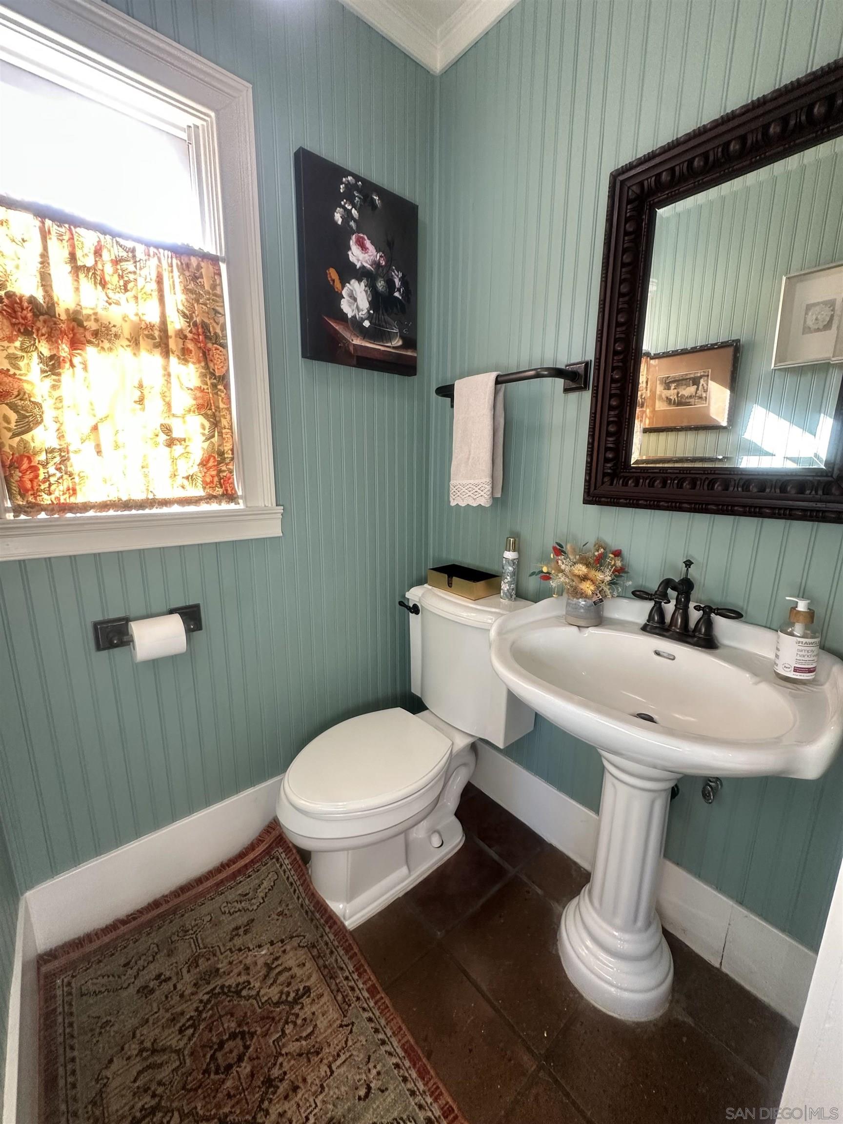 Detail Gallery Image 25 of 71 For 1115 S Mollison Ave, El Cajon,  CA 92020 - 5 Beds | 4/1 Baths