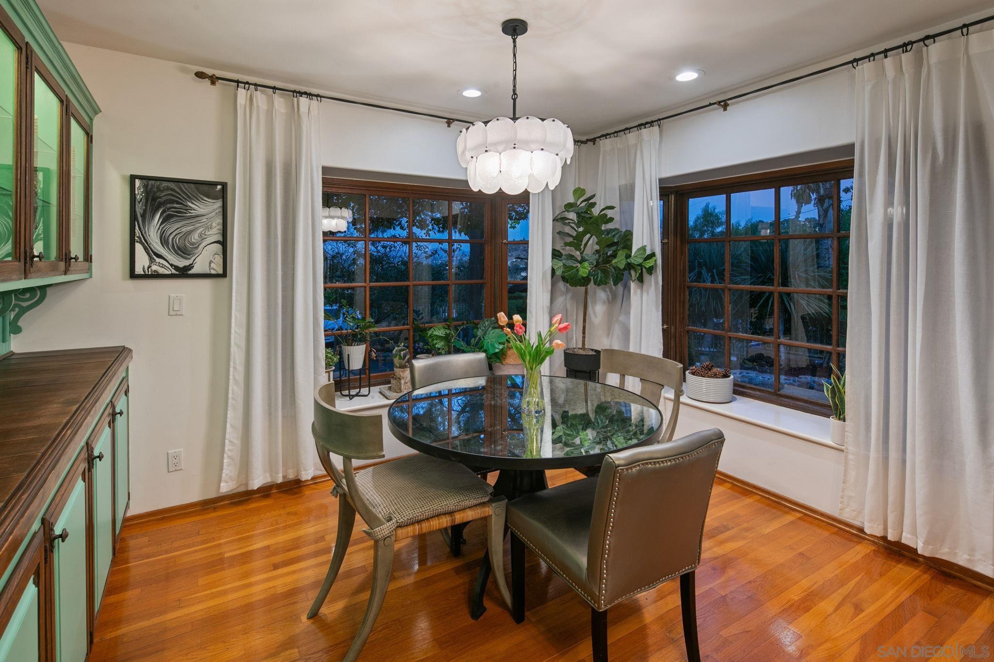 Detail Gallery Image 29 of 71 For 1115 S Mollison Ave, El Cajon,  CA 92020 - 5 Beds | 4/1 Baths