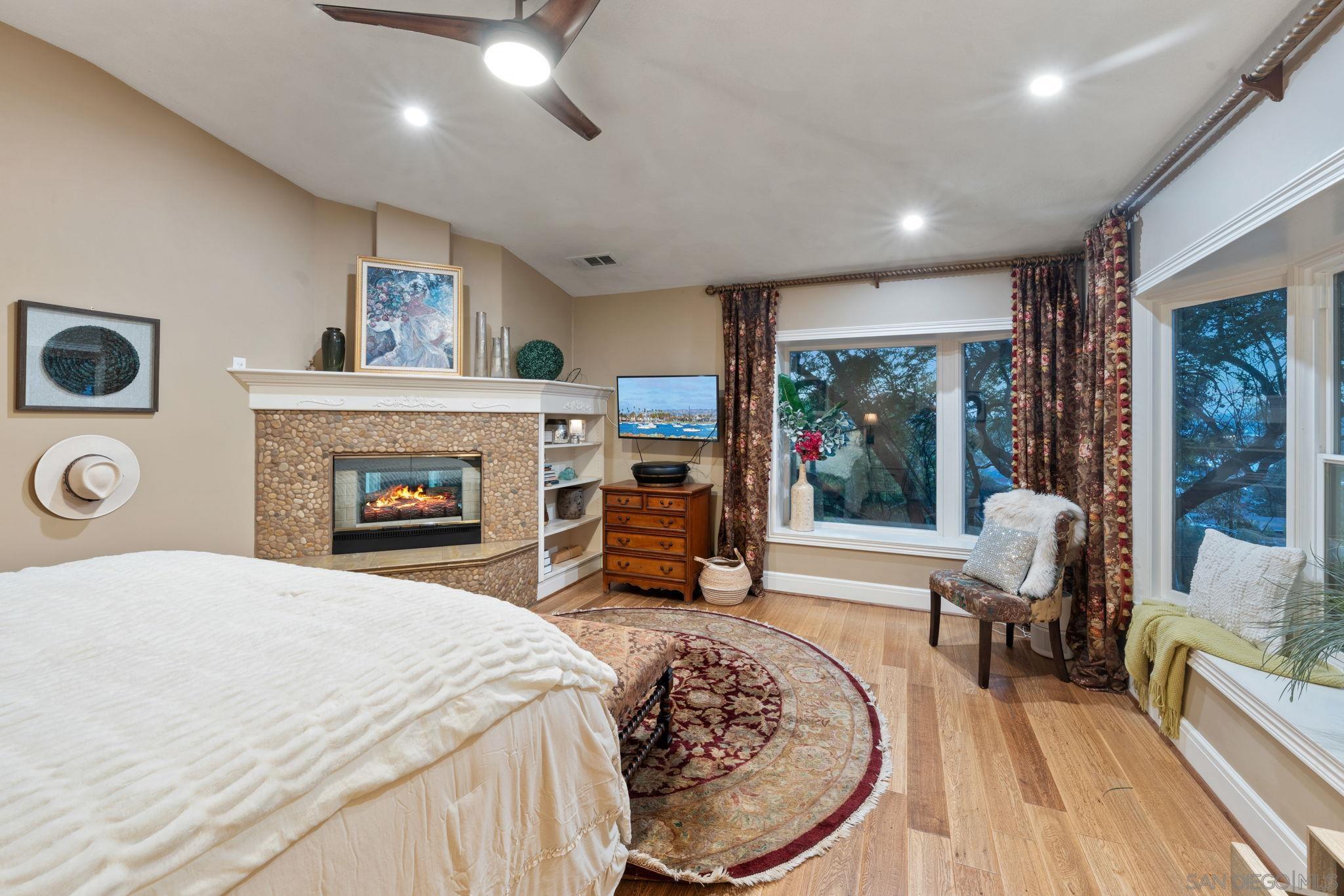 Detail Gallery Image 58 of 70 For 1115 S Mollison Ave, El Cajon,  CA 92020 - 5 Beds | 4/1 Baths