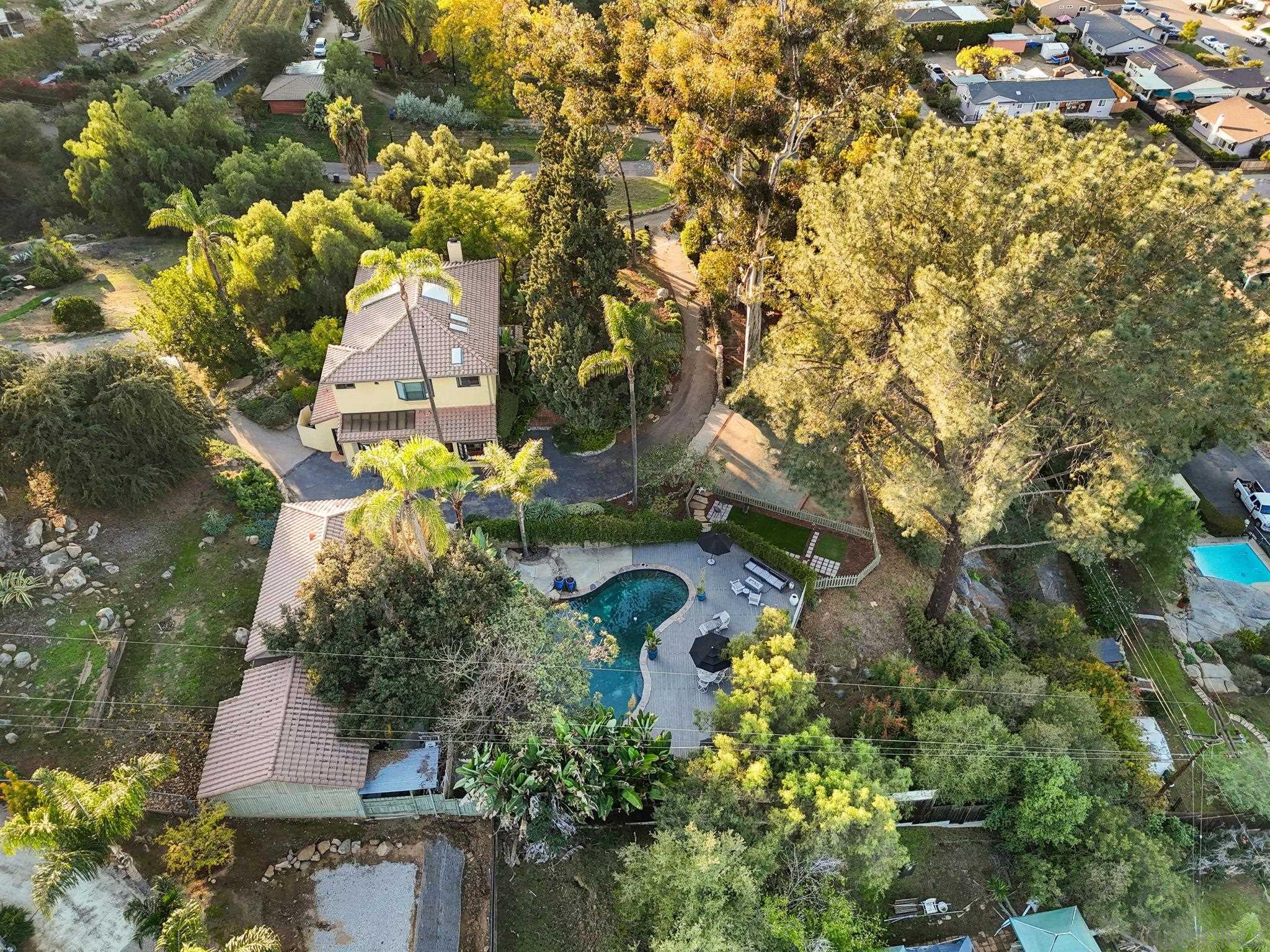 Detail Gallery Image 9 of 70 For 1115 S Mollison Ave, El Cajon,  CA 92020 - 5 Beds | 4/1 Baths