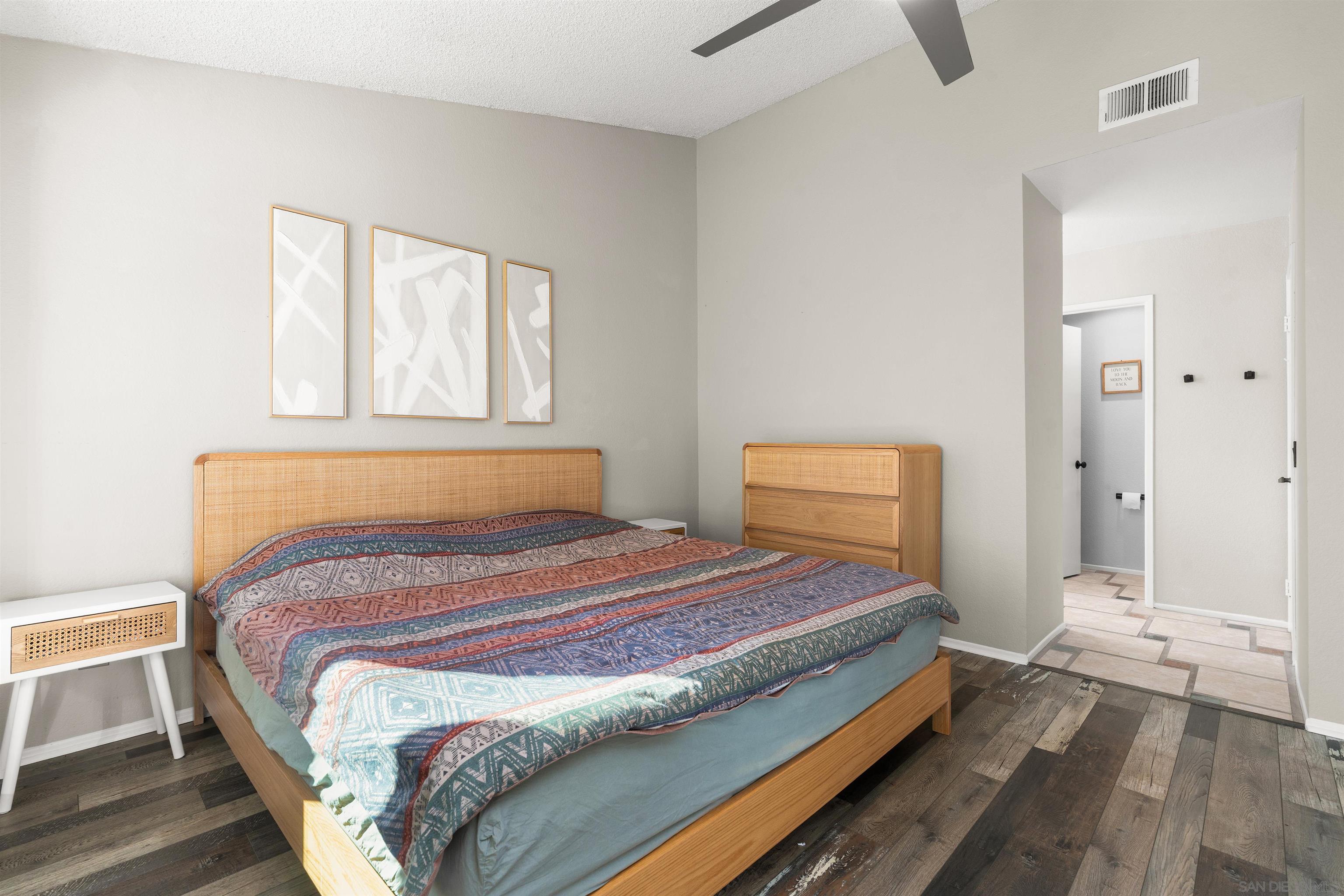 Detail Gallery Image 28 of 51 For 8896  Highwood Dr  #C,  San Diego,  CA 92119 - 3 Beds | 2/1 Baths