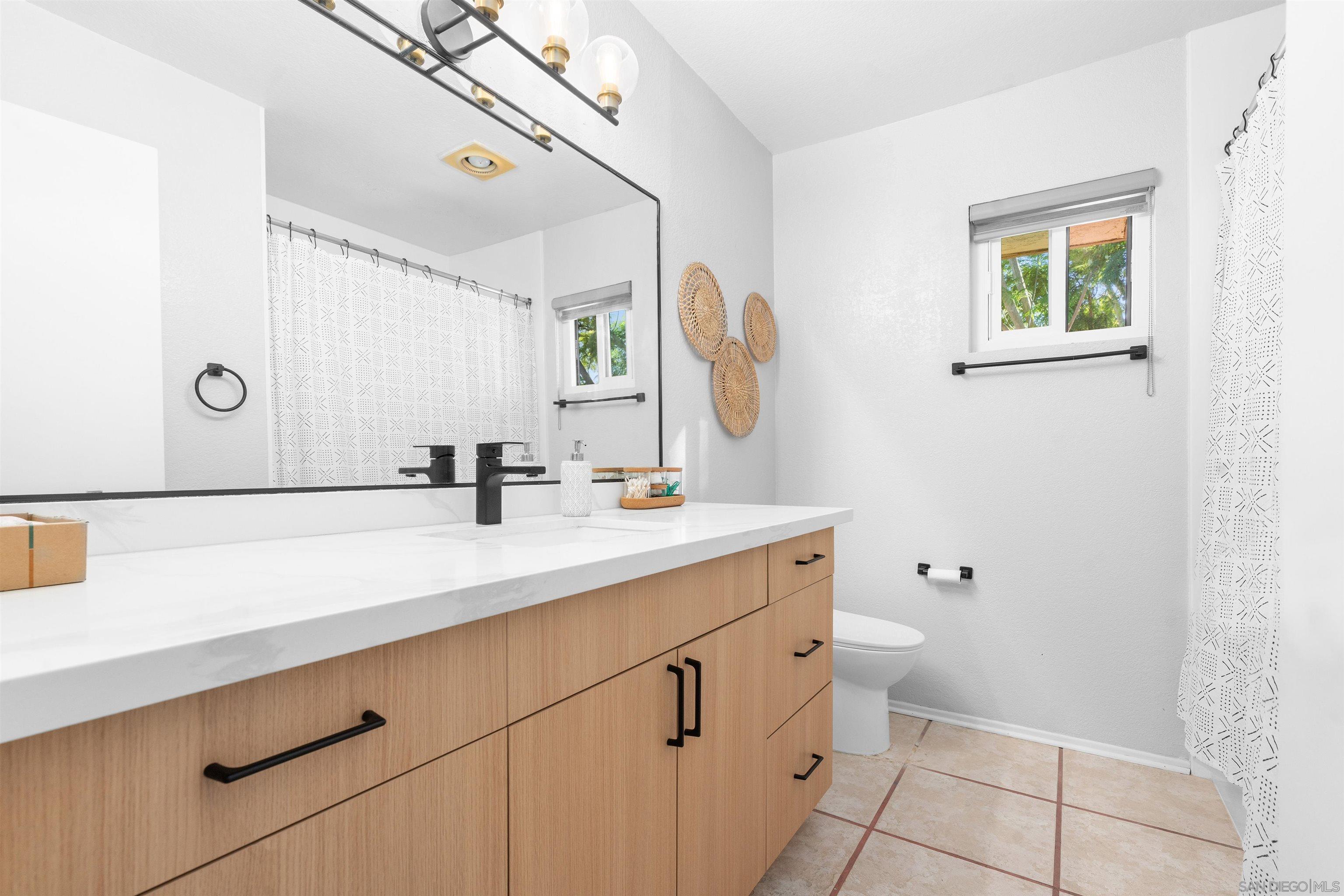 Detail Gallery Image 30 of 51 For 8896  Highwood Dr  #C,  San Diego,  CA 92119 - 3 Beds | 2/1 Baths