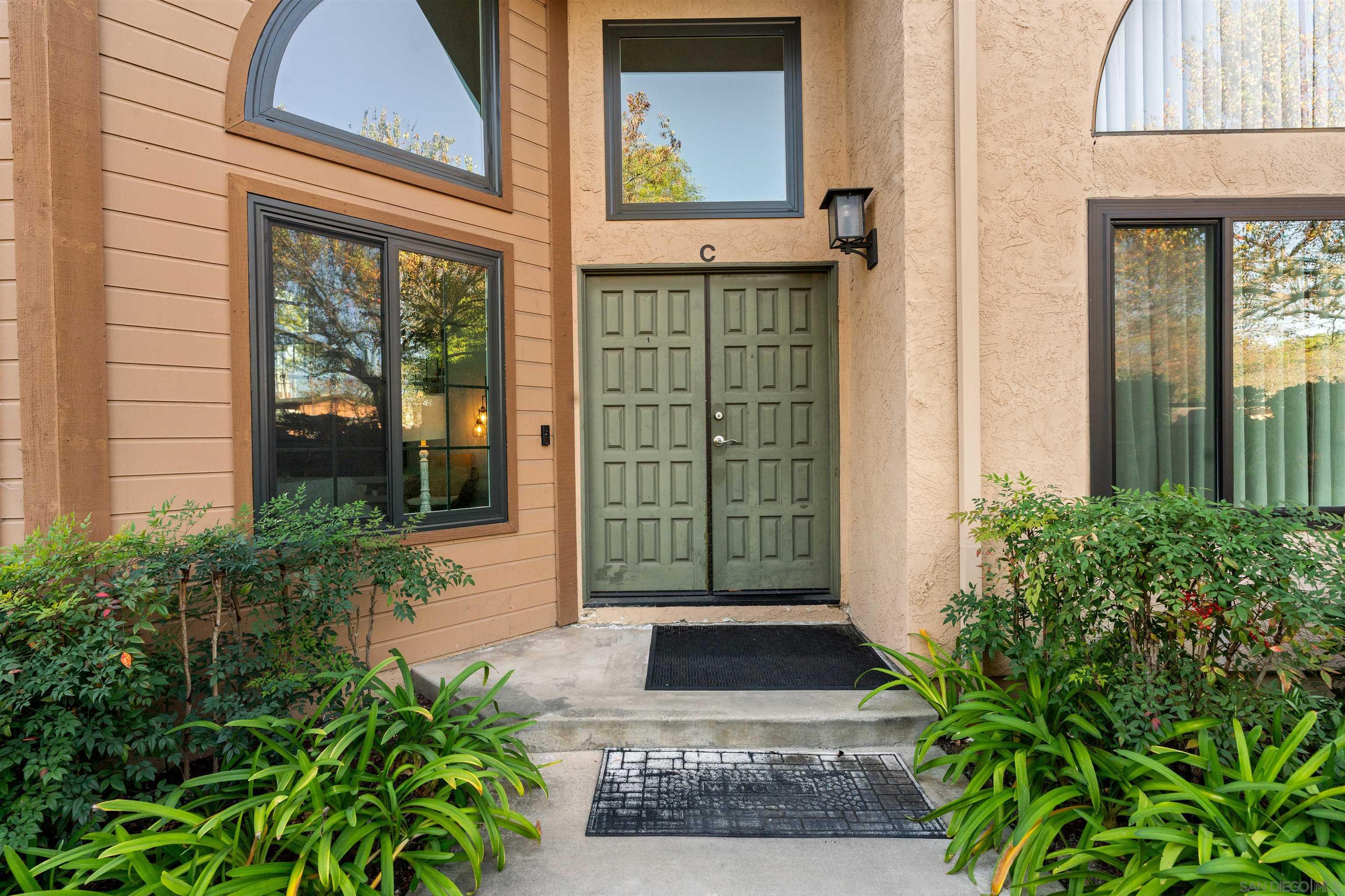 Detail Gallery Image 40 of 51 For 8896  Highwood Dr  #C,  San Diego,  CA 92119 - 3 Beds | 2/1 Baths