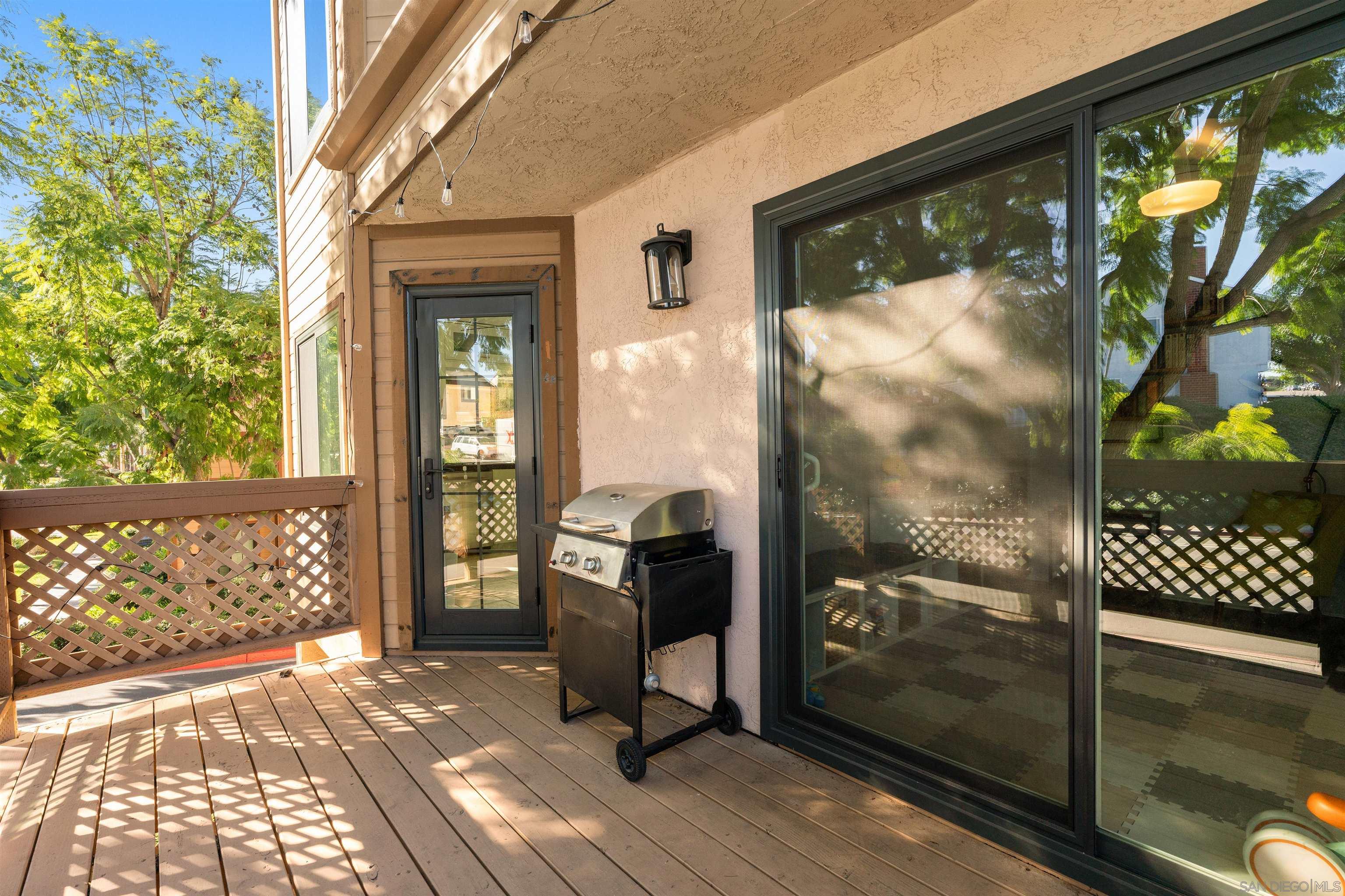 Detail Gallery Image 43 of 51 For 8896  Highwood Dr  #C,  San Diego,  CA 92119 - 3 Beds | 2/1 Baths