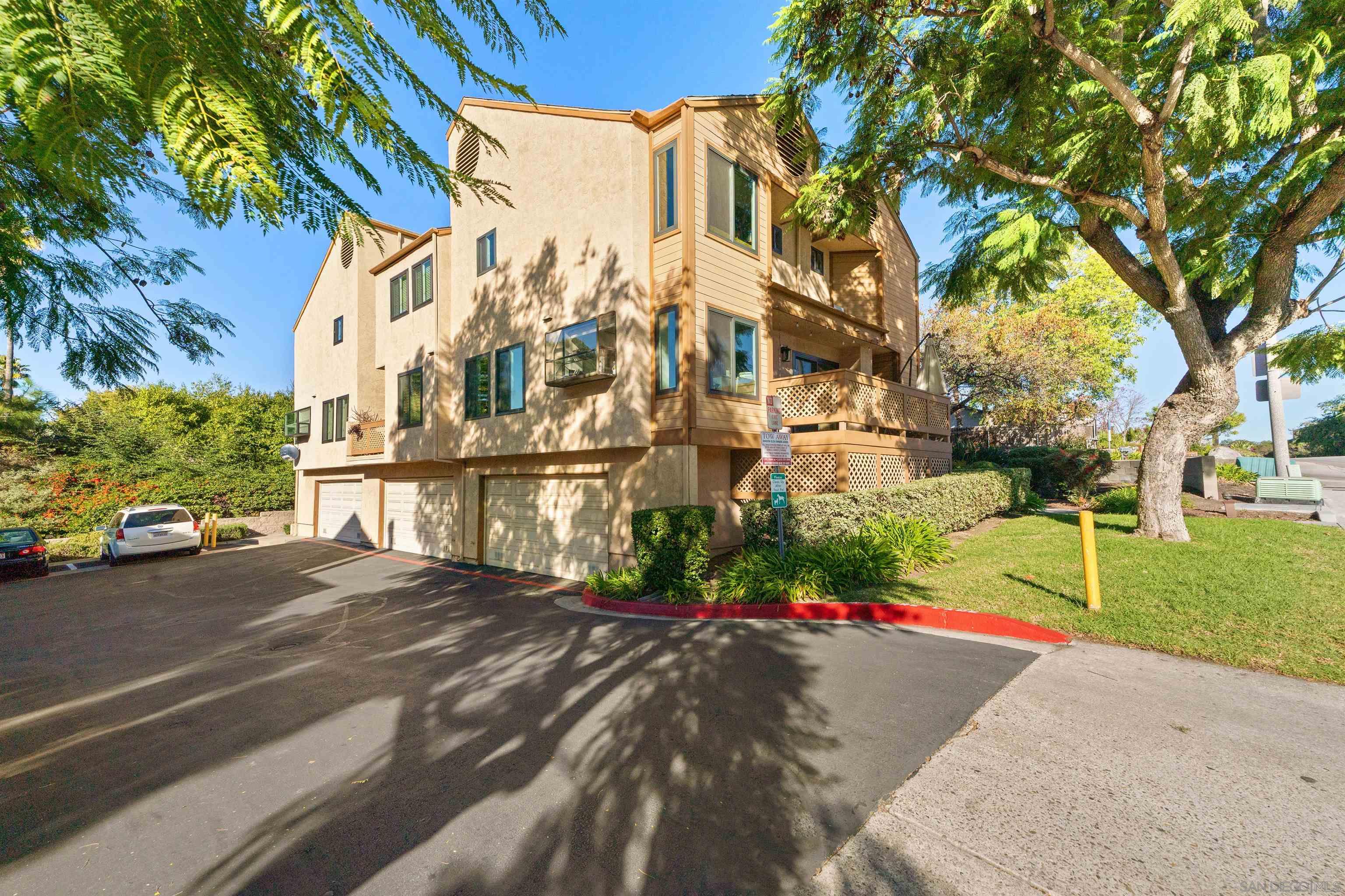 Detail Gallery Image 45 of 51 For 8896  Highwood Dr  #C,  San Diego,  CA 92119 - 3 Beds | 2/1 Baths