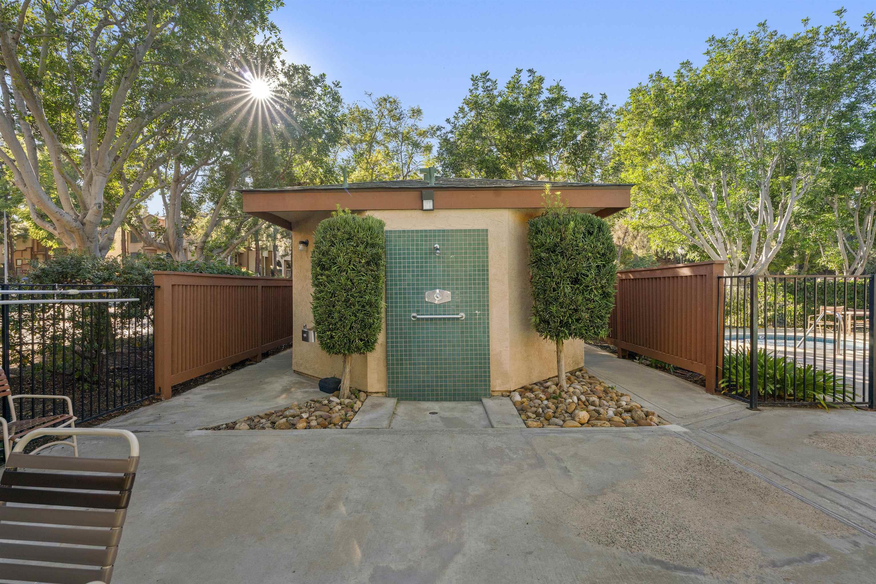 Detail Gallery Image 50 of 51 For 8896  Highwood Dr  #C,  San Diego,  CA 92119 - 3 Beds | 2/1 Baths