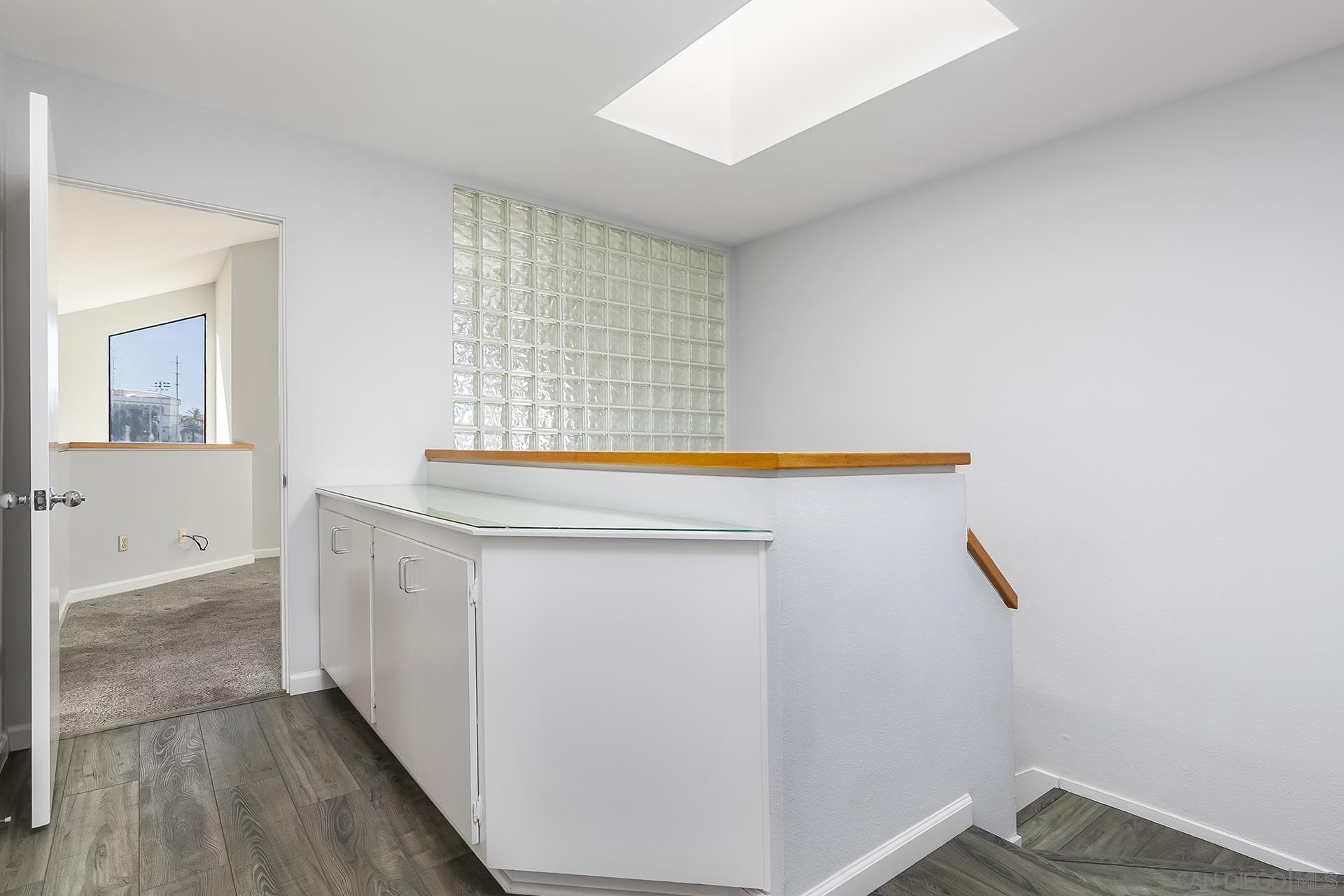 Detail Gallery Image 25 of 38 For 6327  Caminito Del Cervato, San Diego,  CA 92111 - 3 Beds | 2/1 Baths