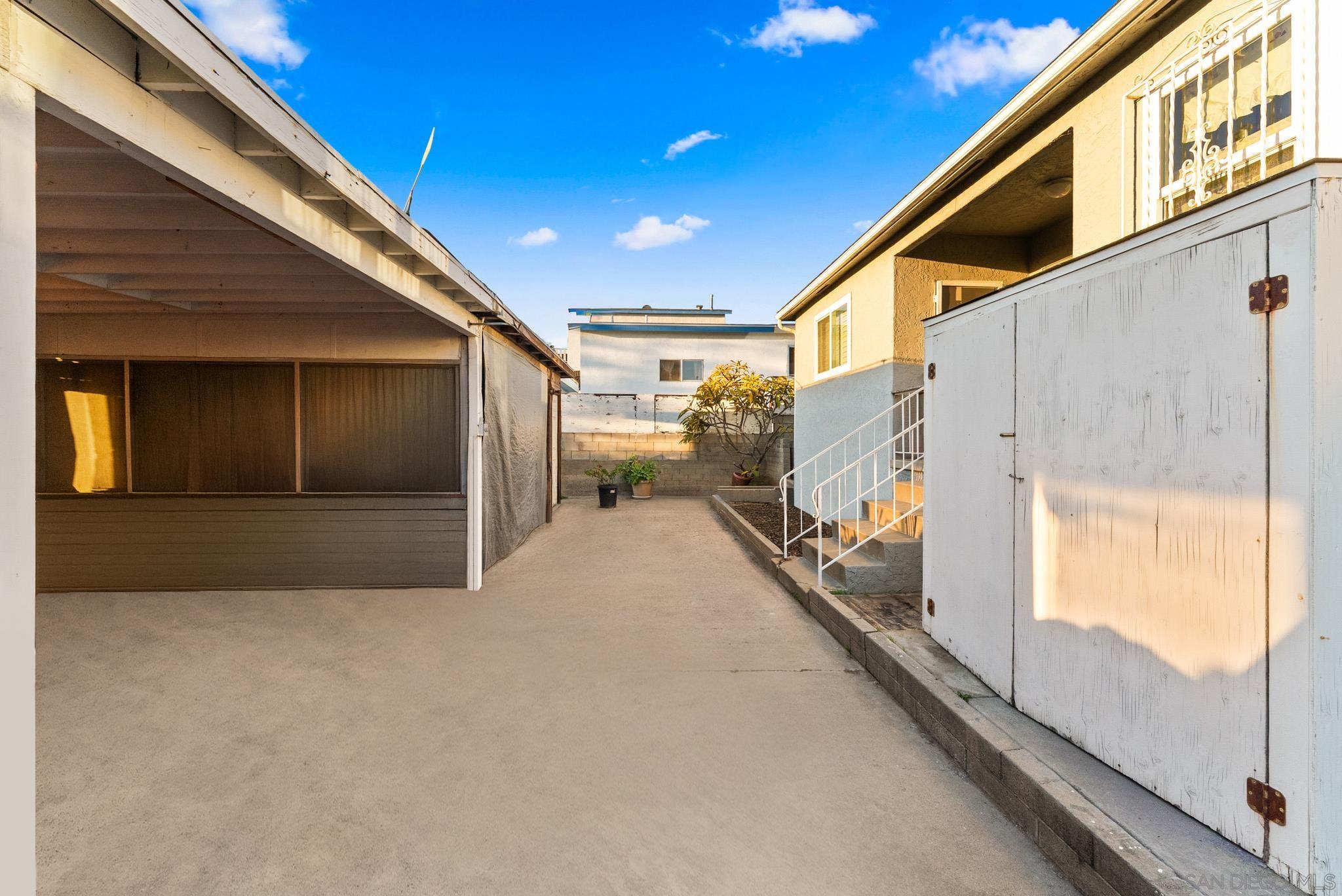 Detail Gallery Image 14 of 19 For 24  N Harbison Ave, National City,  CA 91950 - 3 Beds | 1 Baths