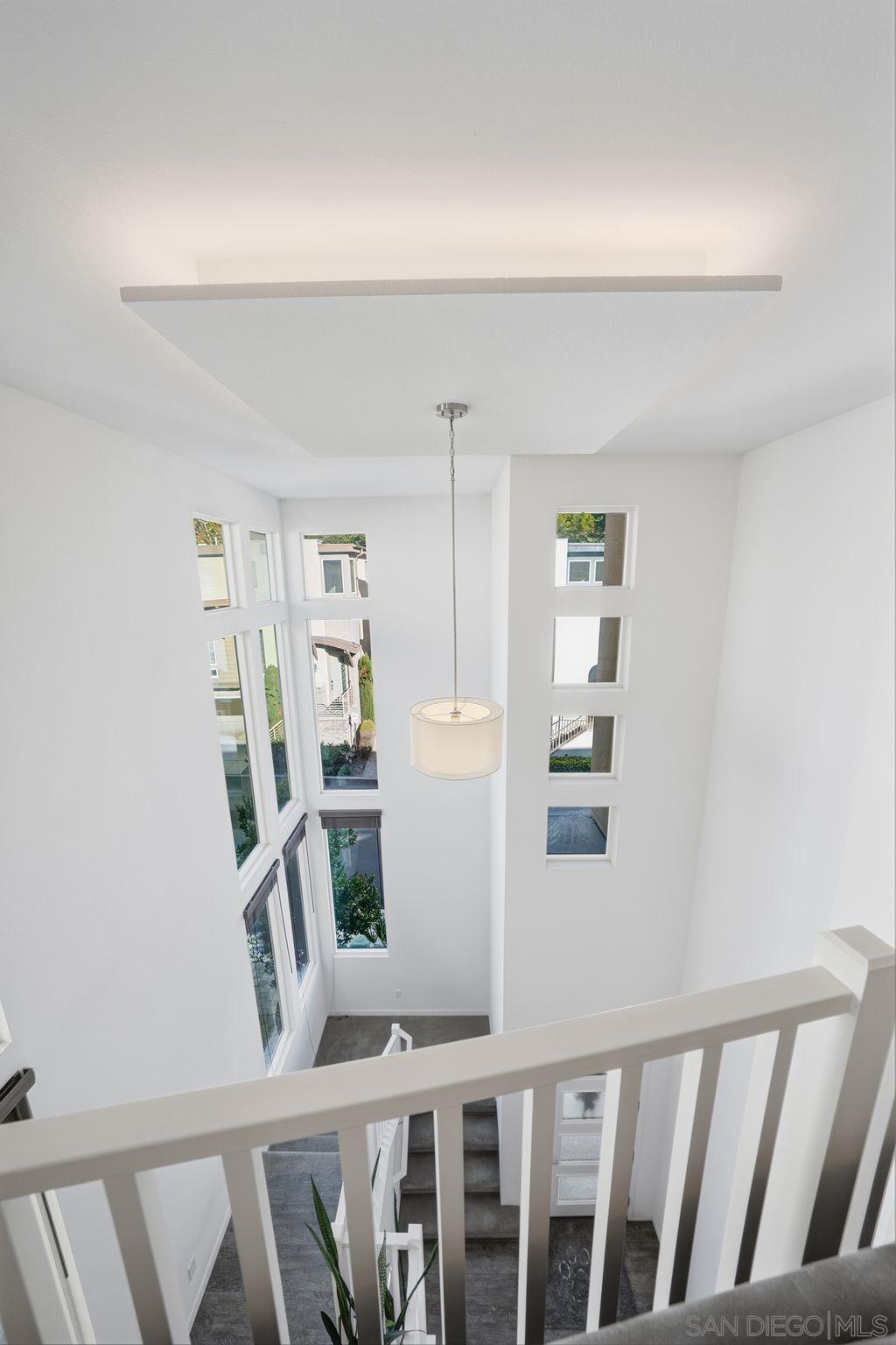 Detail Gallery Image 26 of 62 For 8337  Summit Way, San Diego,  CA 92108 - 3 Beds | 3/1 Baths