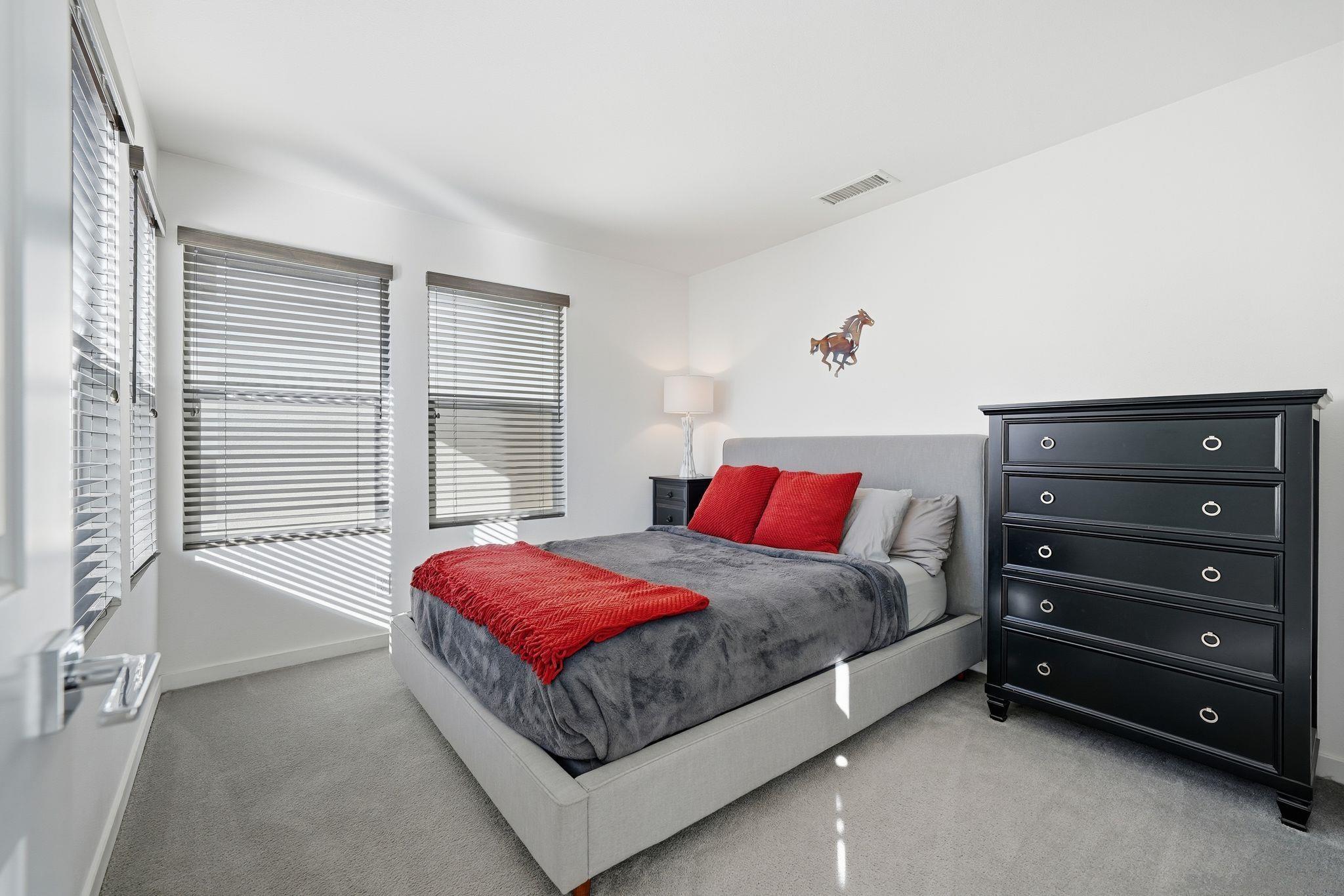 Detail Gallery Image 10 of 62 For 8337  Summit Way, San Diego,  CA 92108 - 3 Beds | 3/1 Baths