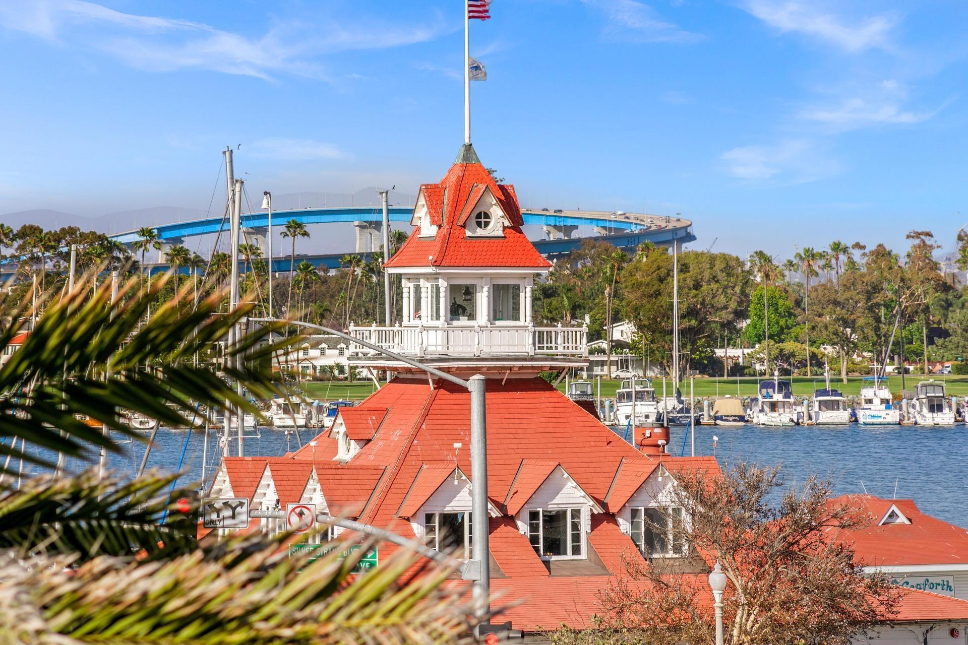 Detail Gallery Image 18 of 31 For 1500  Orange Avenue  Shore House Unit #67,  Coronado,  CA 92118 - 2 Beds | 2 Baths