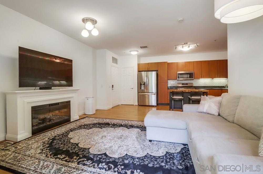 Detail Gallery Image 3 of 39 For 1465  C St  #3509,  San Diego,  CA 92101 - 2 Beds | 2 Baths