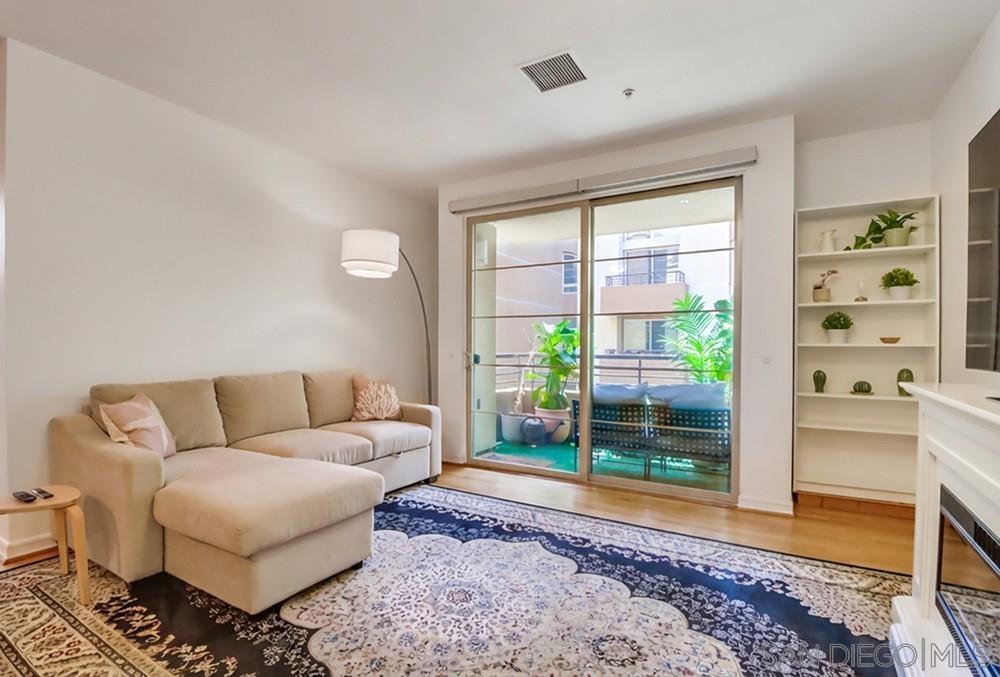 Detail Gallery Image 5 of 39 For 1465  C St  #3509,  San Diego,  CA 92101 - 2 Beds | 2 Baths