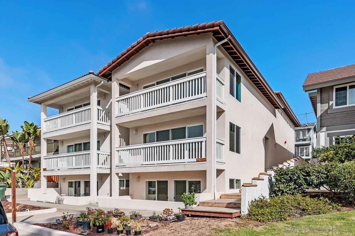 Detail Gallery Image 2 of 37 For 2157  Manchester Avenue, Cardiff By The Sea,  CA 92007 - 4 Beds | 2/1 Baths