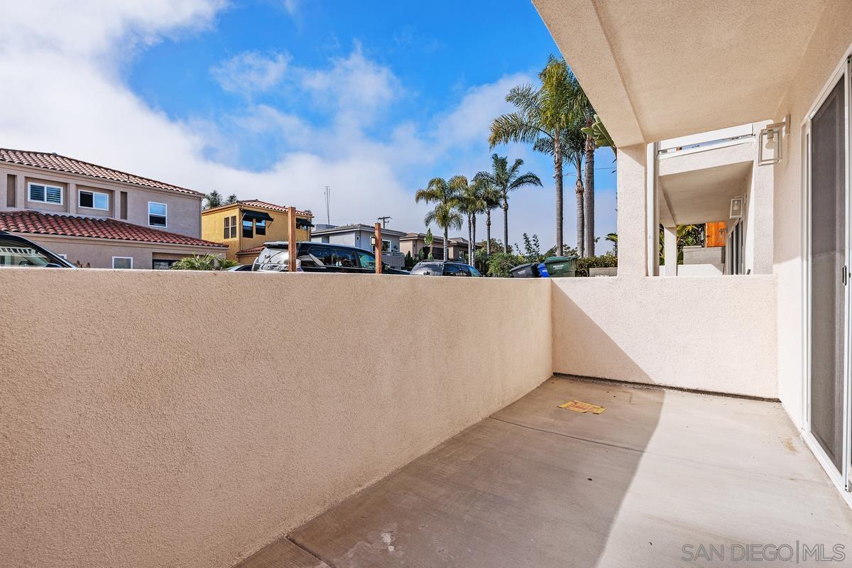 Detail Gallery Image 16 of 37 For 2157  Manchester Avenue, Cardiff By The Sea,  CA 92007 - 4 Beds | 2/1 Baths