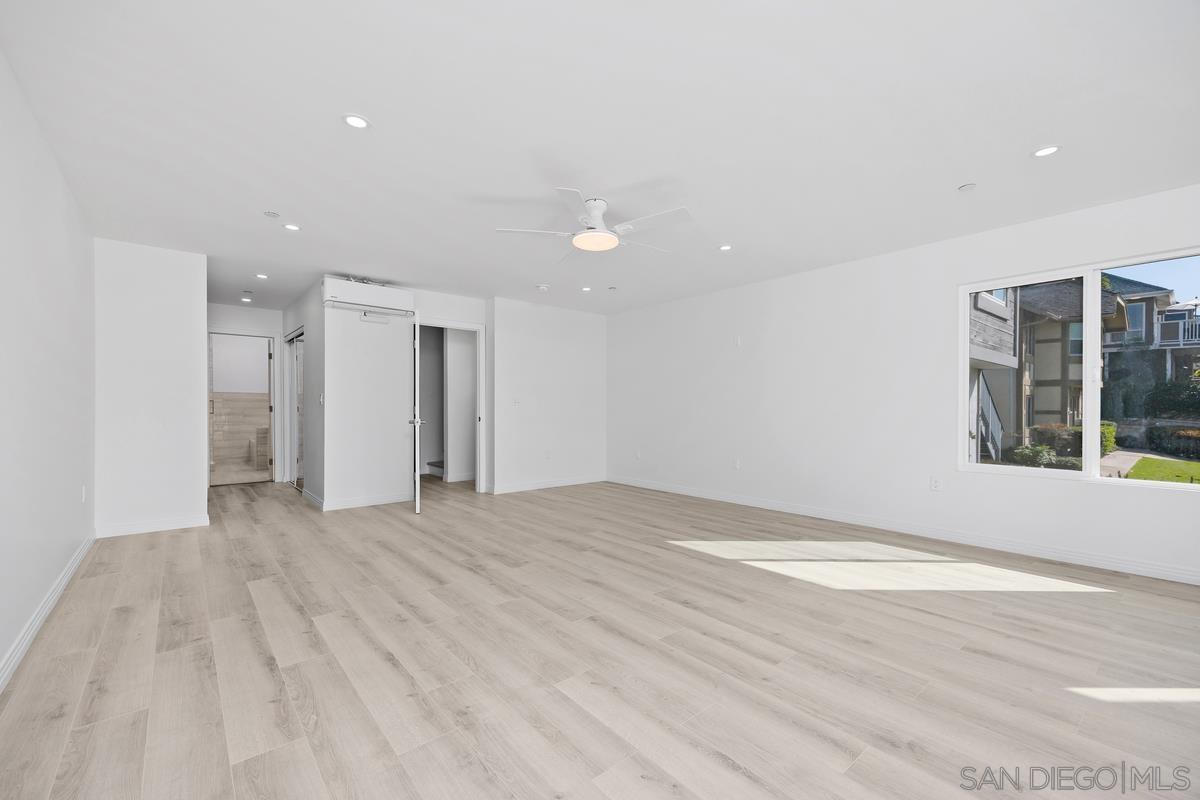 Detail Gallery Image 6 of 37 For 2157  Manchester Avenue, Cardiff By The Sea,  CA 92007 - 4 Beds | 2/1 Baths