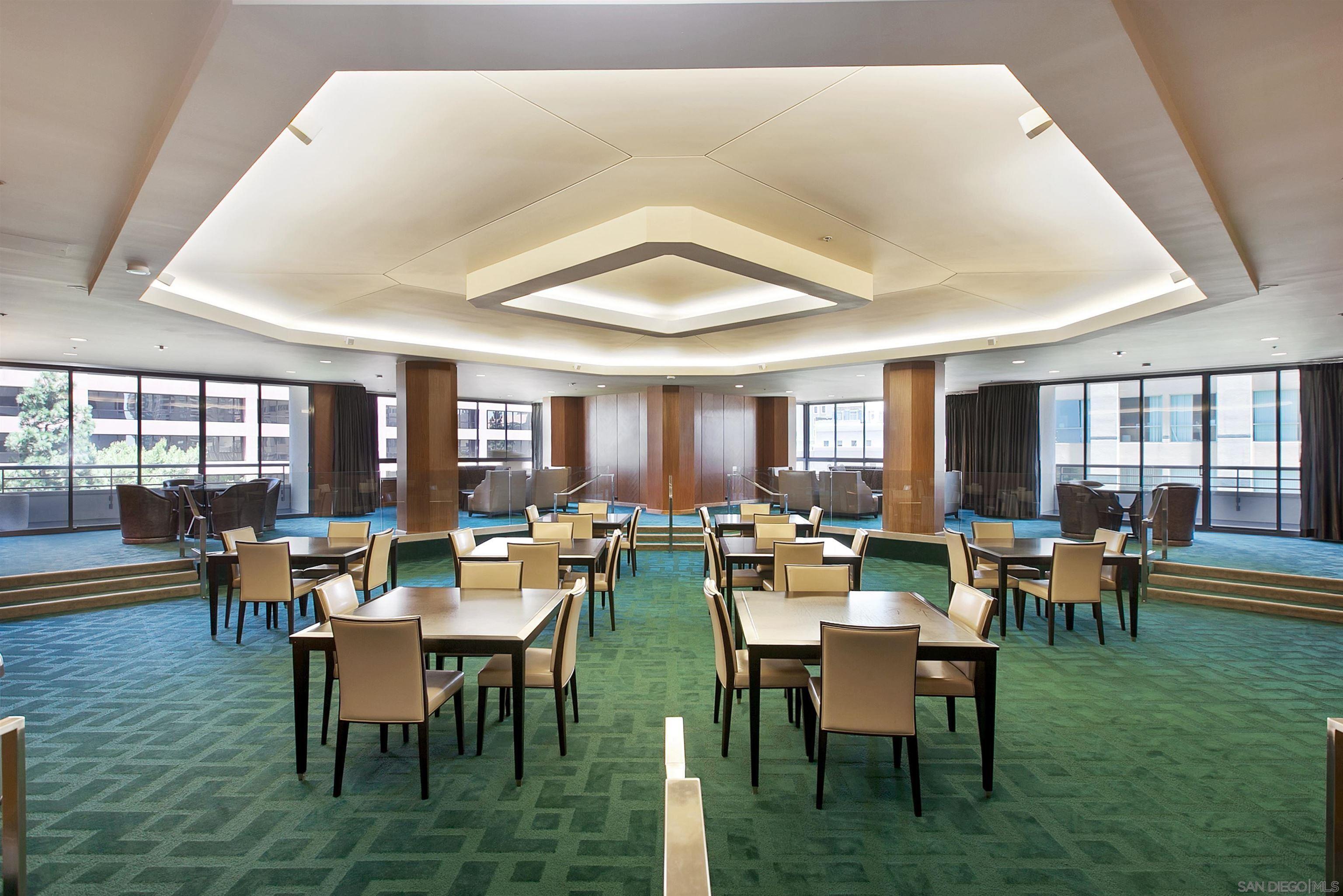 Detail Gallery Image 28 of 45 For 700  Front St  805, San Diego,  CA 92101 - 2 Beds | 2 Baths