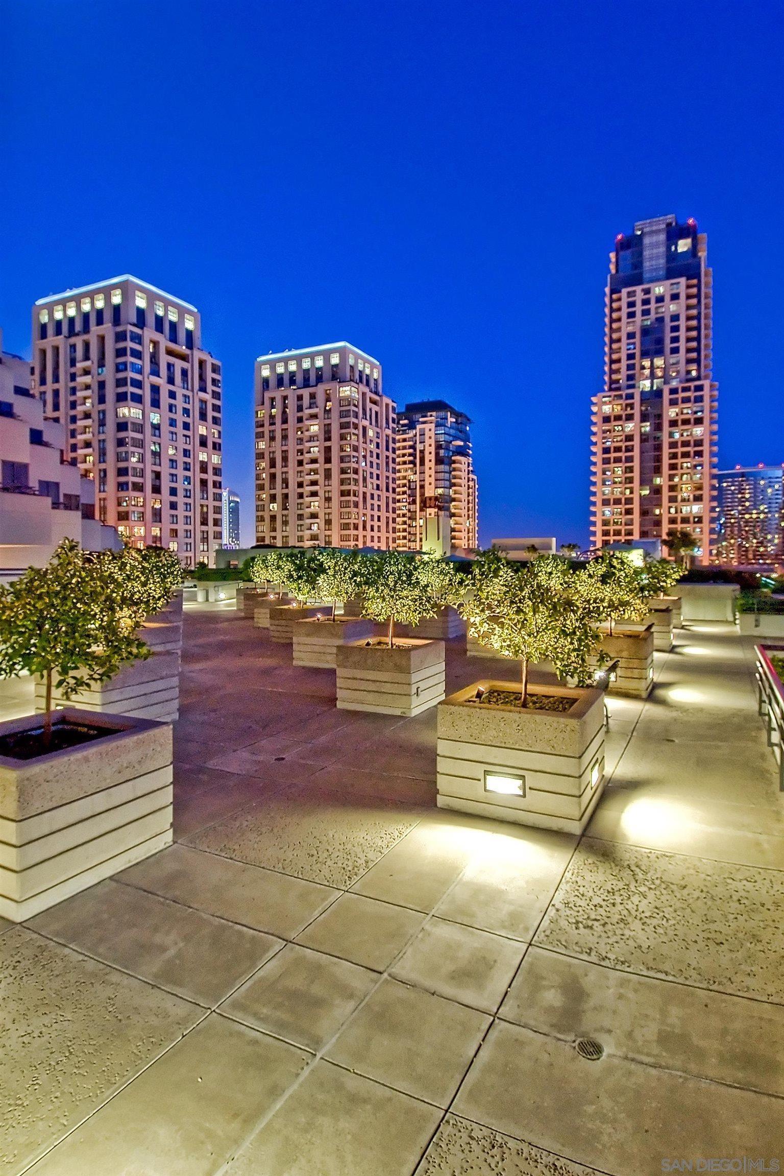 Detail Gallery Image 35 of 45 For 700  Front St  805, San Diego,  CA 92101 - 2 Beds | 2 Baths