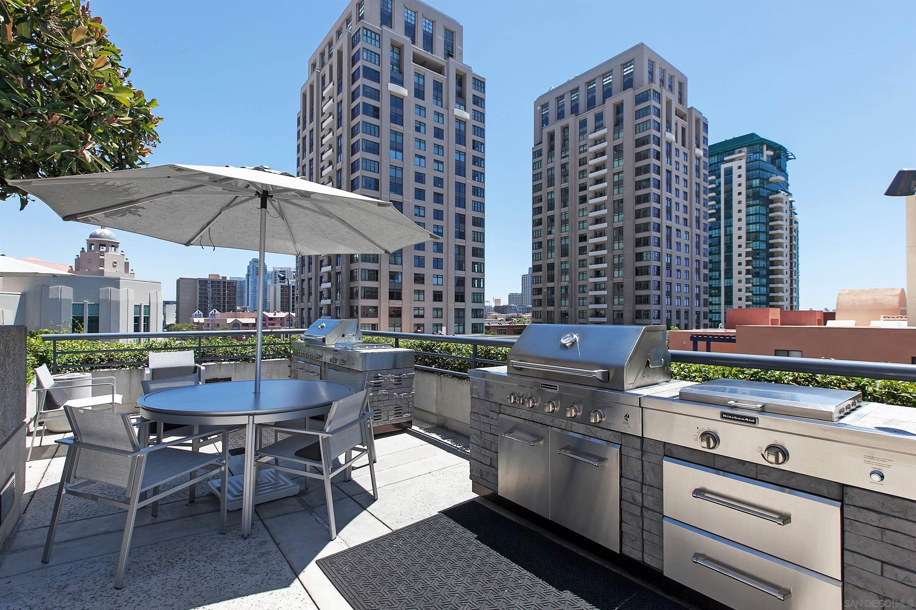 Detail Gallery Image 42 of 45 For 700  Front St  805, San Diego,  CA 92101 - 2 Beds | 2 Baths